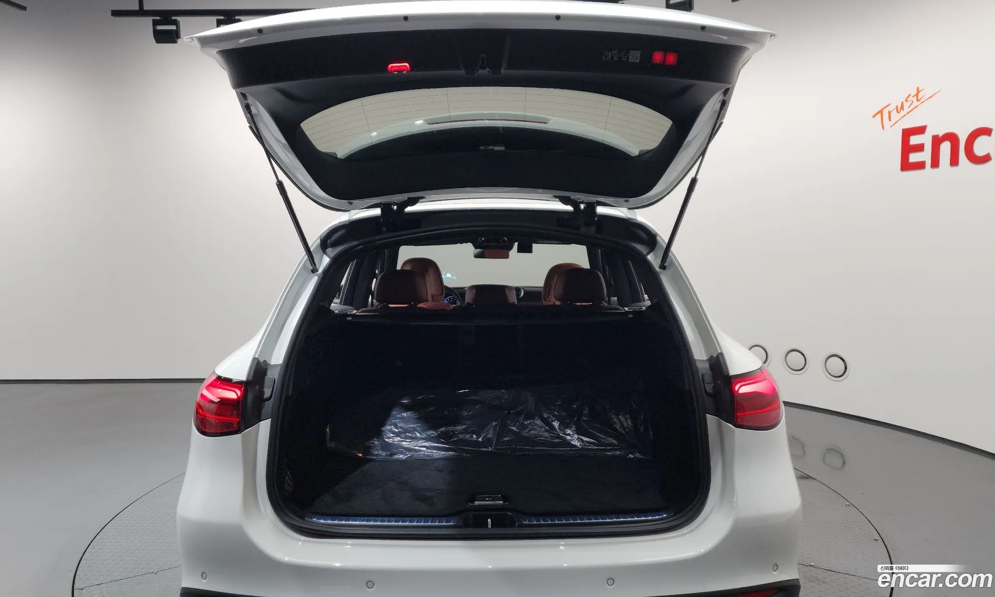 Mercedes-Benz GLC-Class X254 2025 — 35