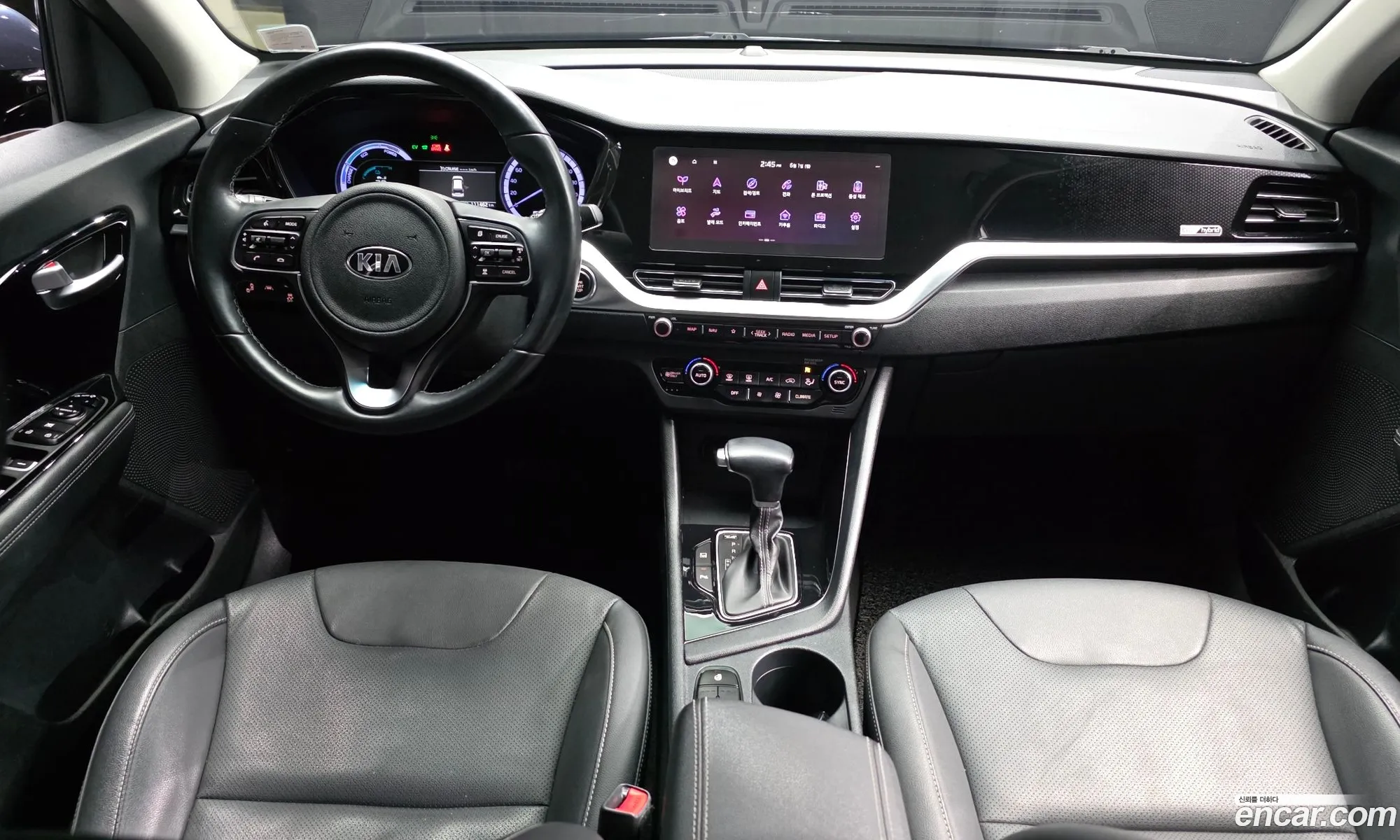 Kia Niro 2019 KNACB81CGLA338674 — 3