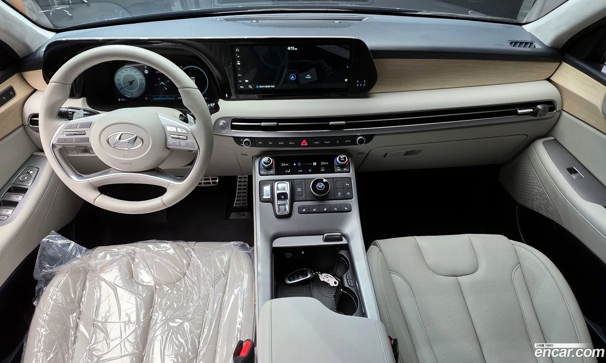 Hyundai Palisade 2024 KMHR381ABRU829419 — 4