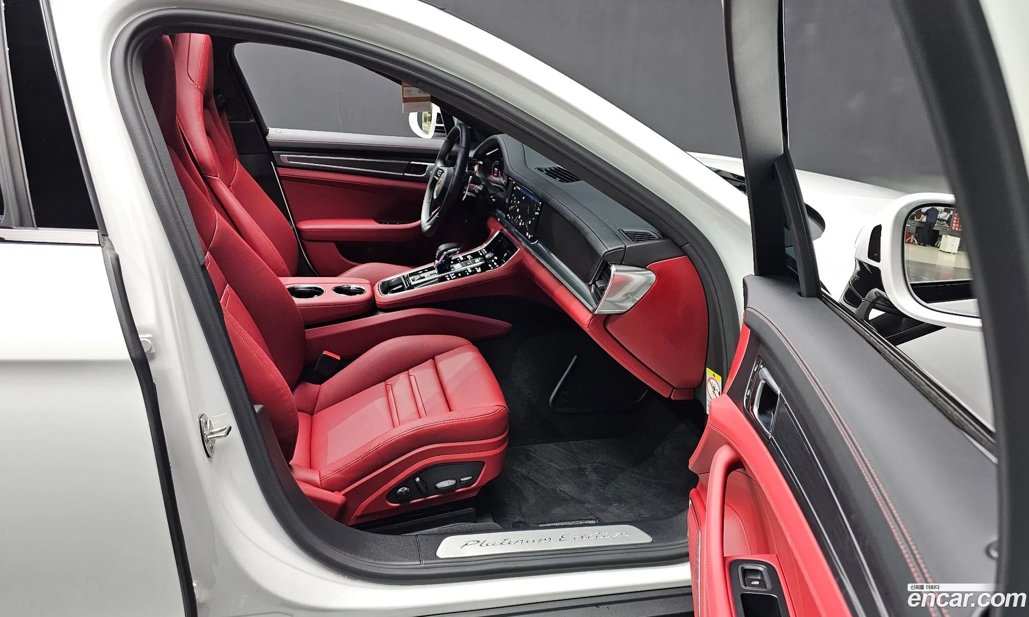 Porsche Panamera 2023 — 20