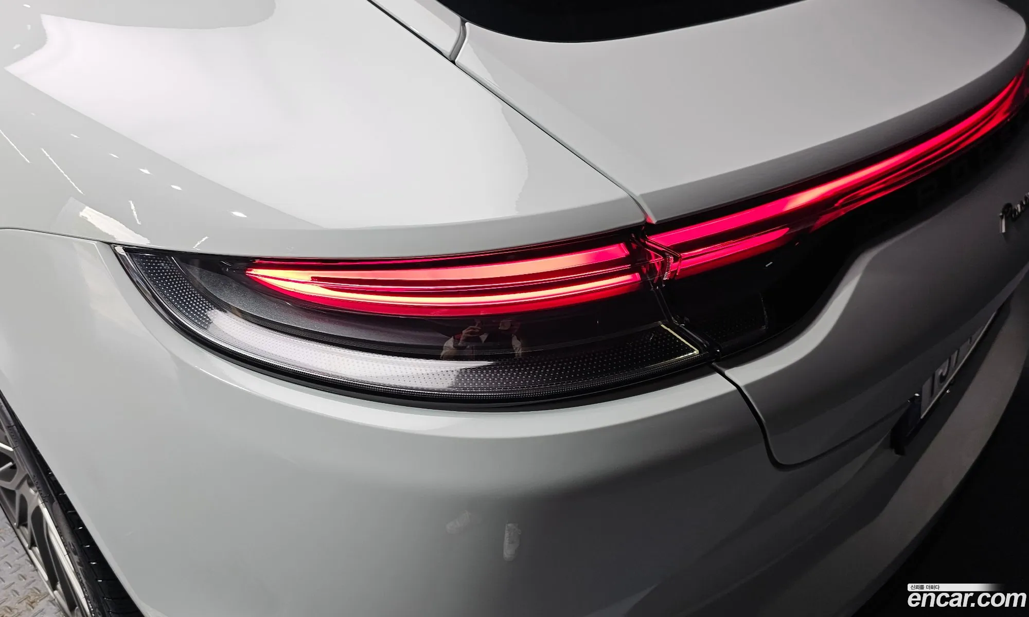 Porsche Panamera 2023 — 33