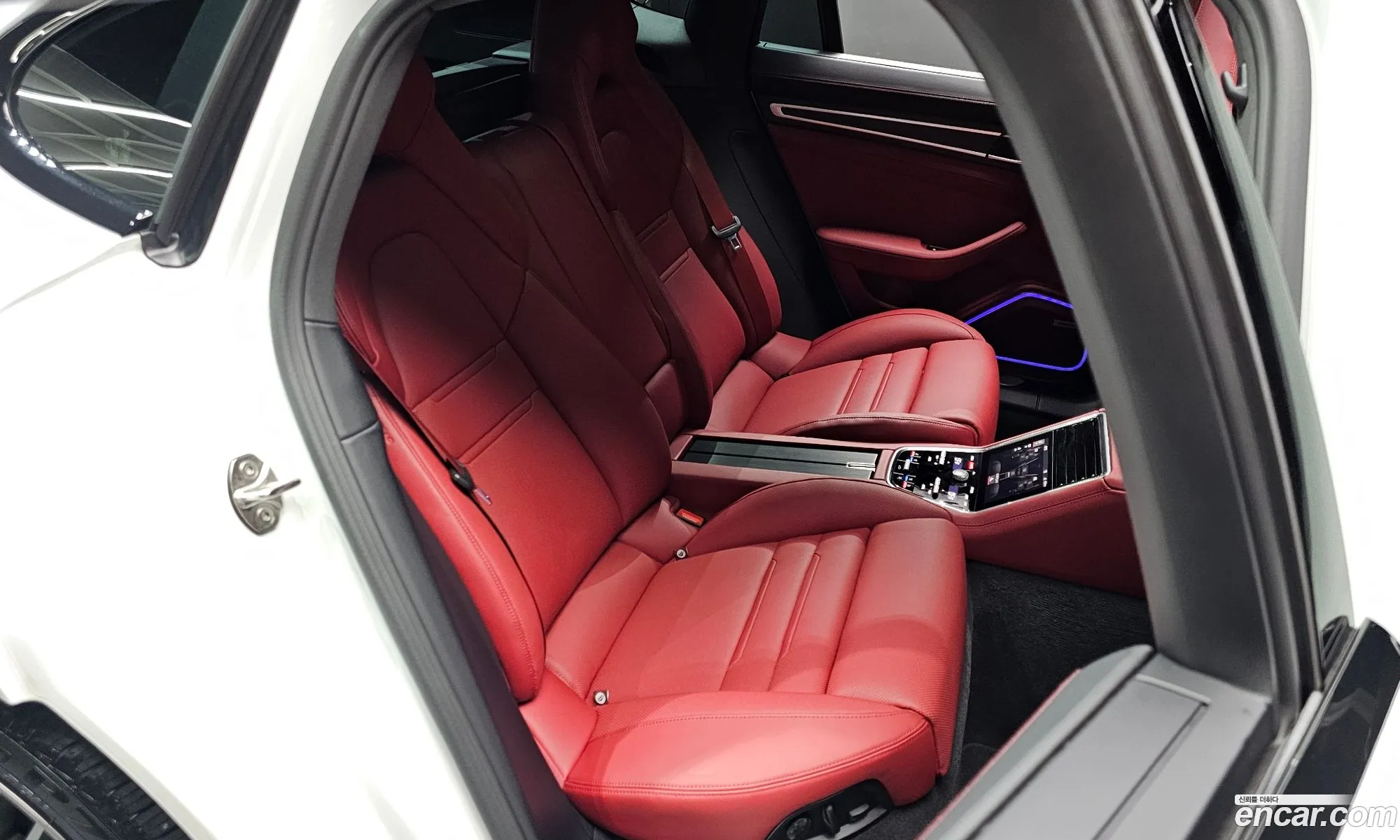 Porsche Panamera 2023 — 3