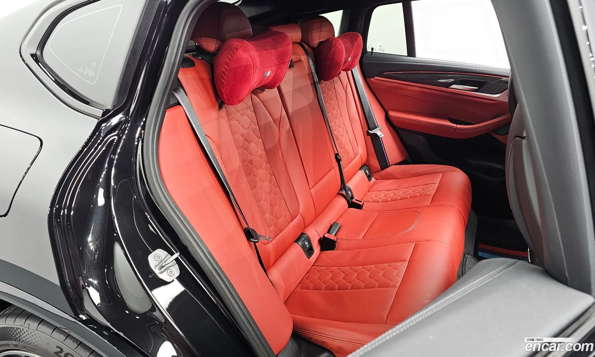 BMW X4 M 2023 — 12