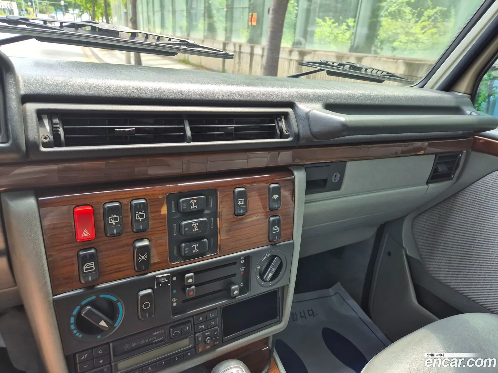 Mercedes-Benz G-Class W463 1995 — 9