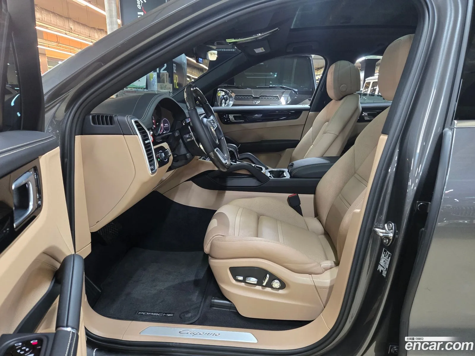 Porsche Cayenne 2020 — 12