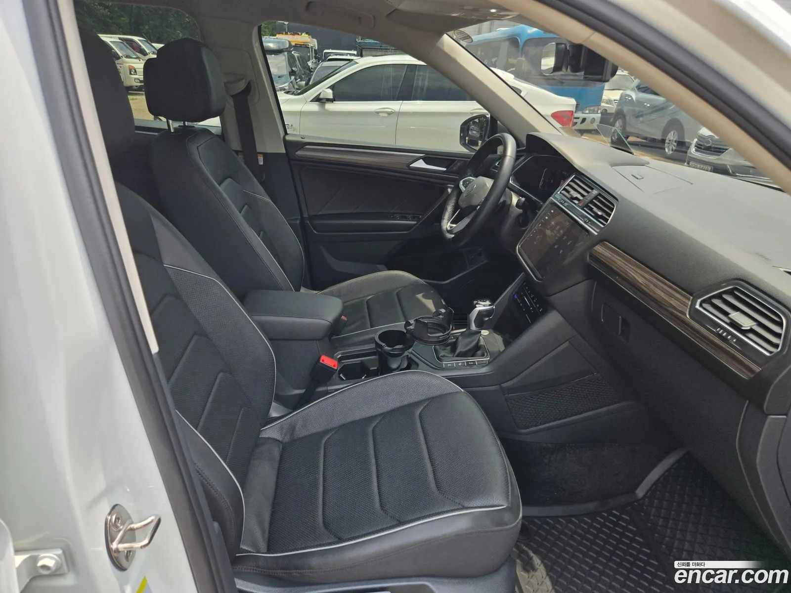 Volkswagen Tiguan Allspace 2023 — 14