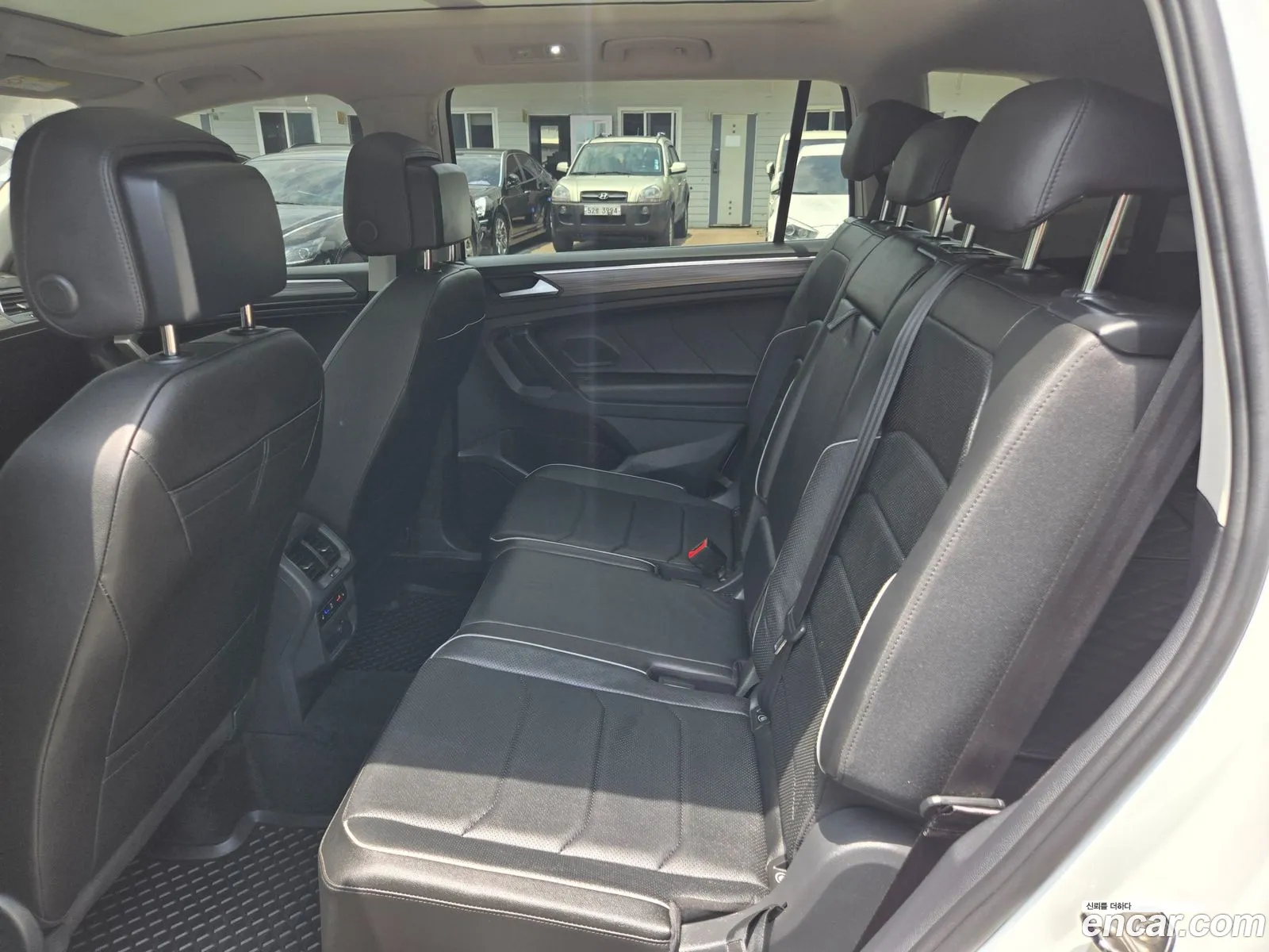 Volkswagen Tiguan Allspace 2023 — 6