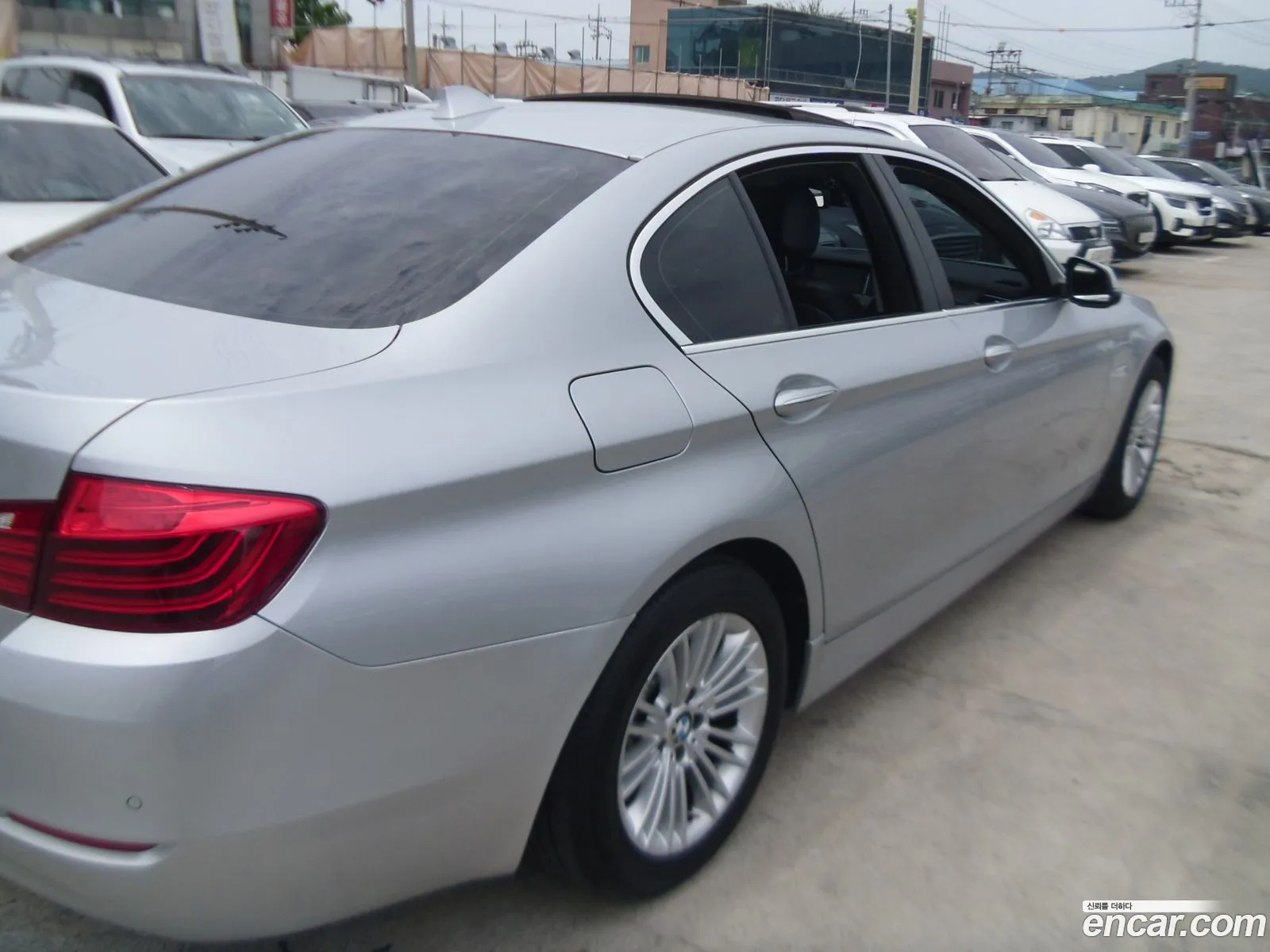 BMW 5 Series 2013 — 14