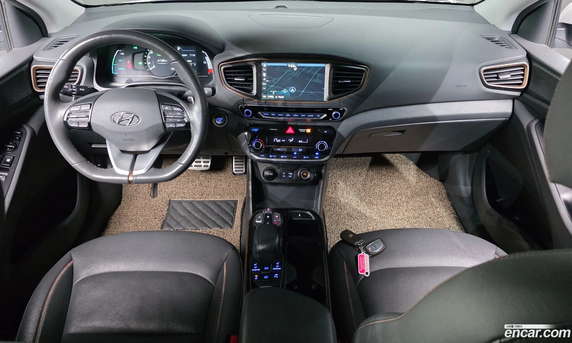 Hyundai Ioniq Electric 2018 — 4