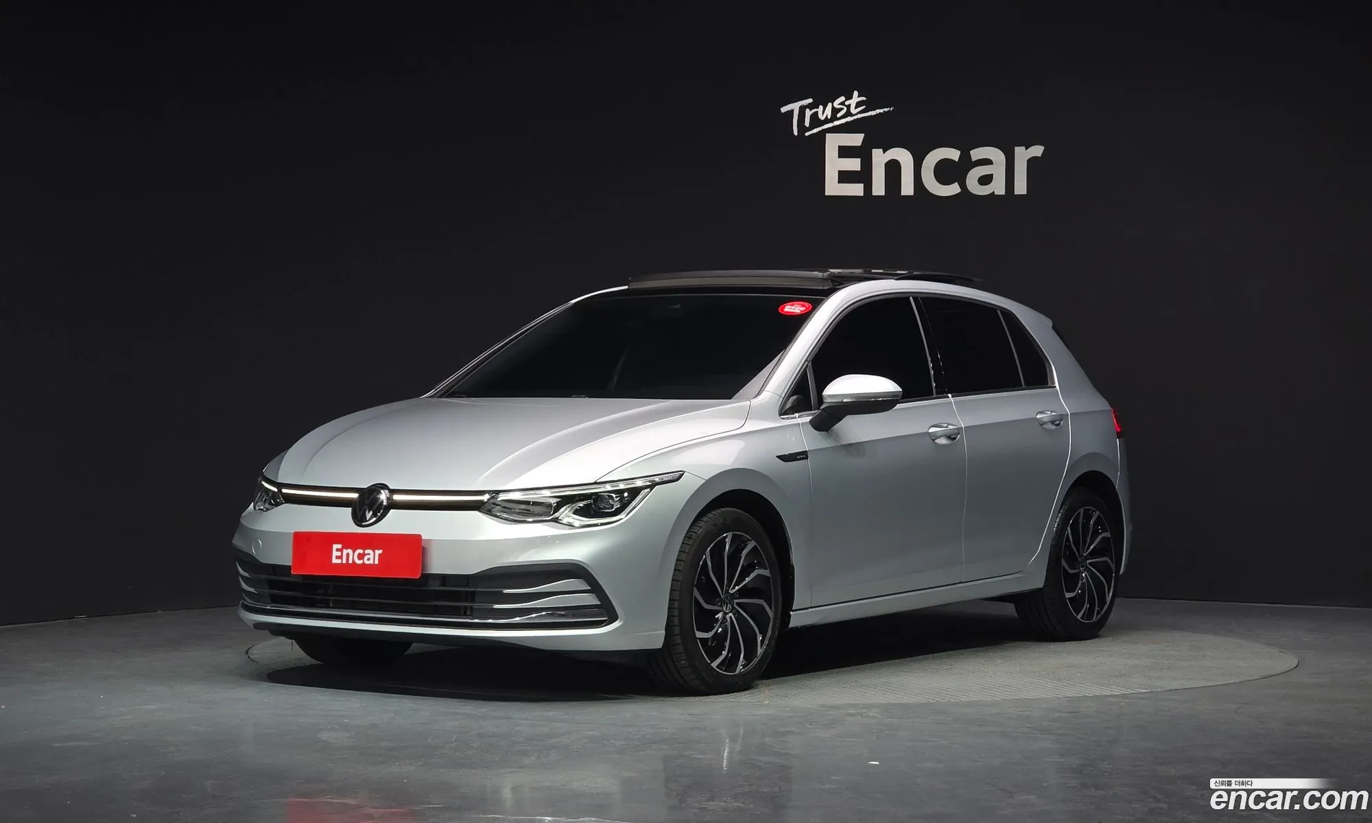 Volkswagen Golf 8th Gen 2022 — 17