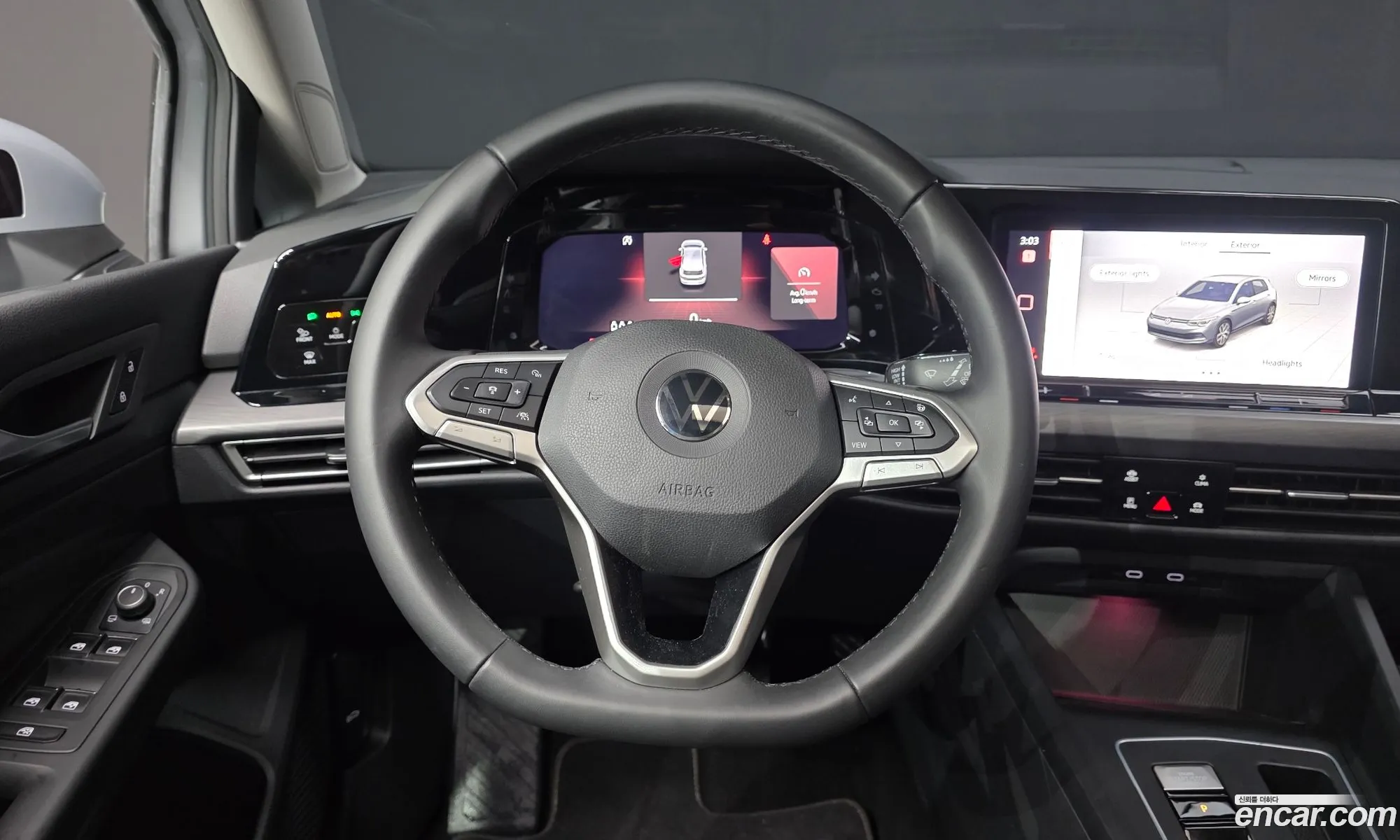Volkswagen Golf 8th Gen 2022 — 5