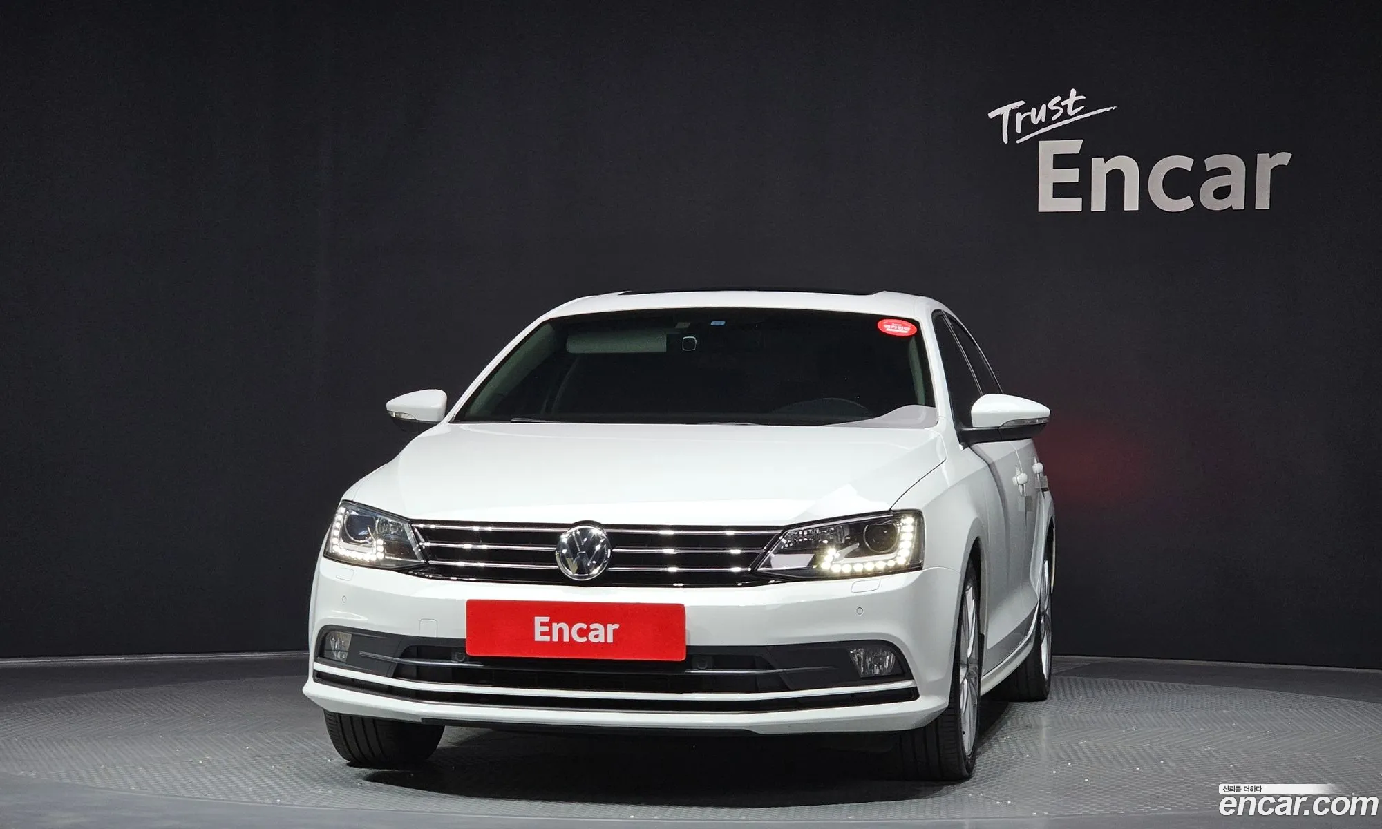 Volkswagen Jetta 2015 — 9