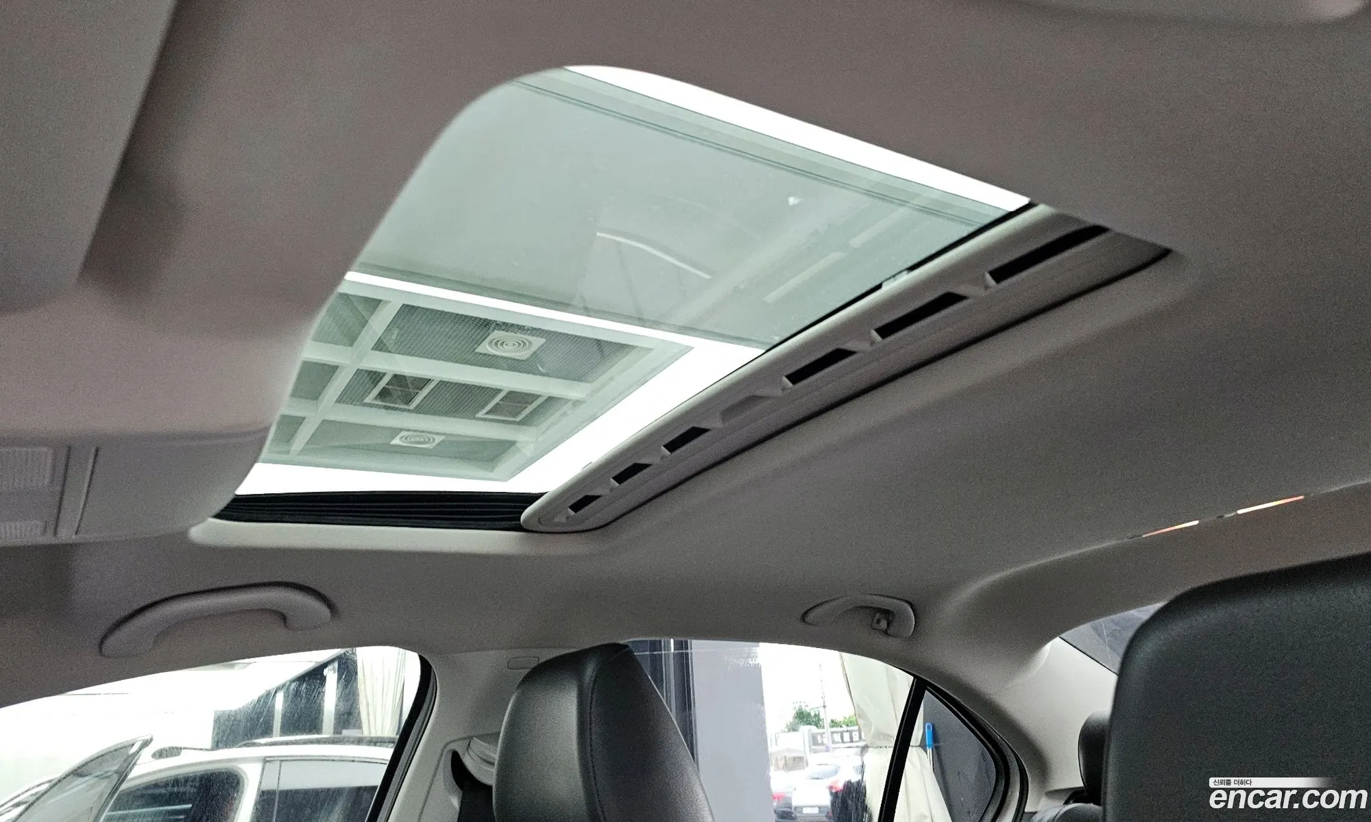 Volkswagen Jetta 2015 — 14