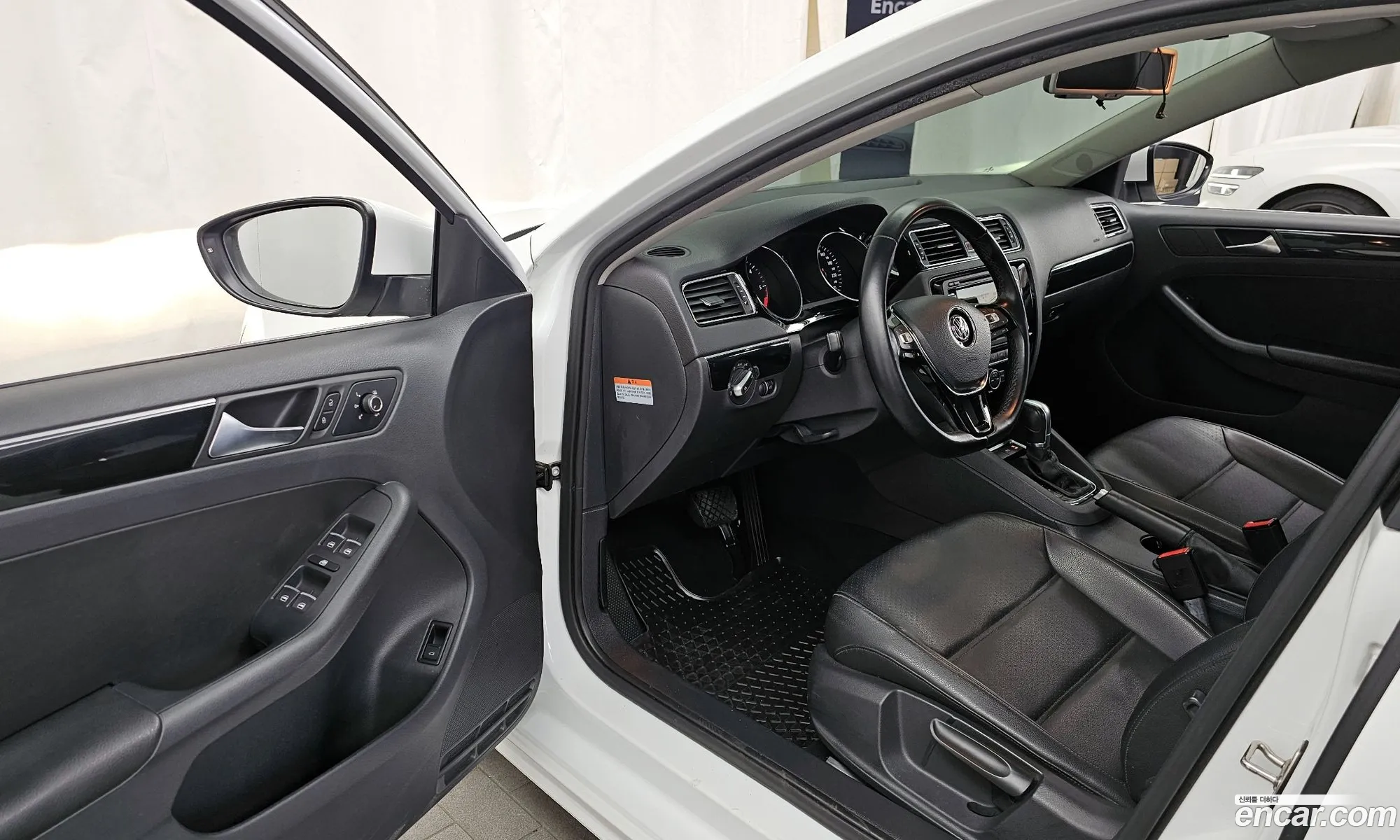 Volkswagen Jetta 2015 — 5
