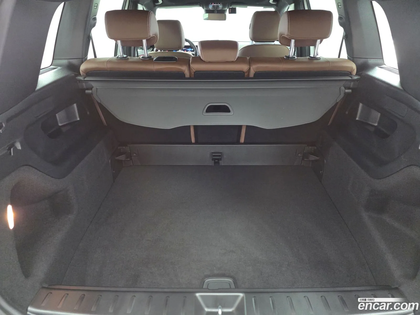 Mercedes-Benz GLB-Class X247 2025 — 7