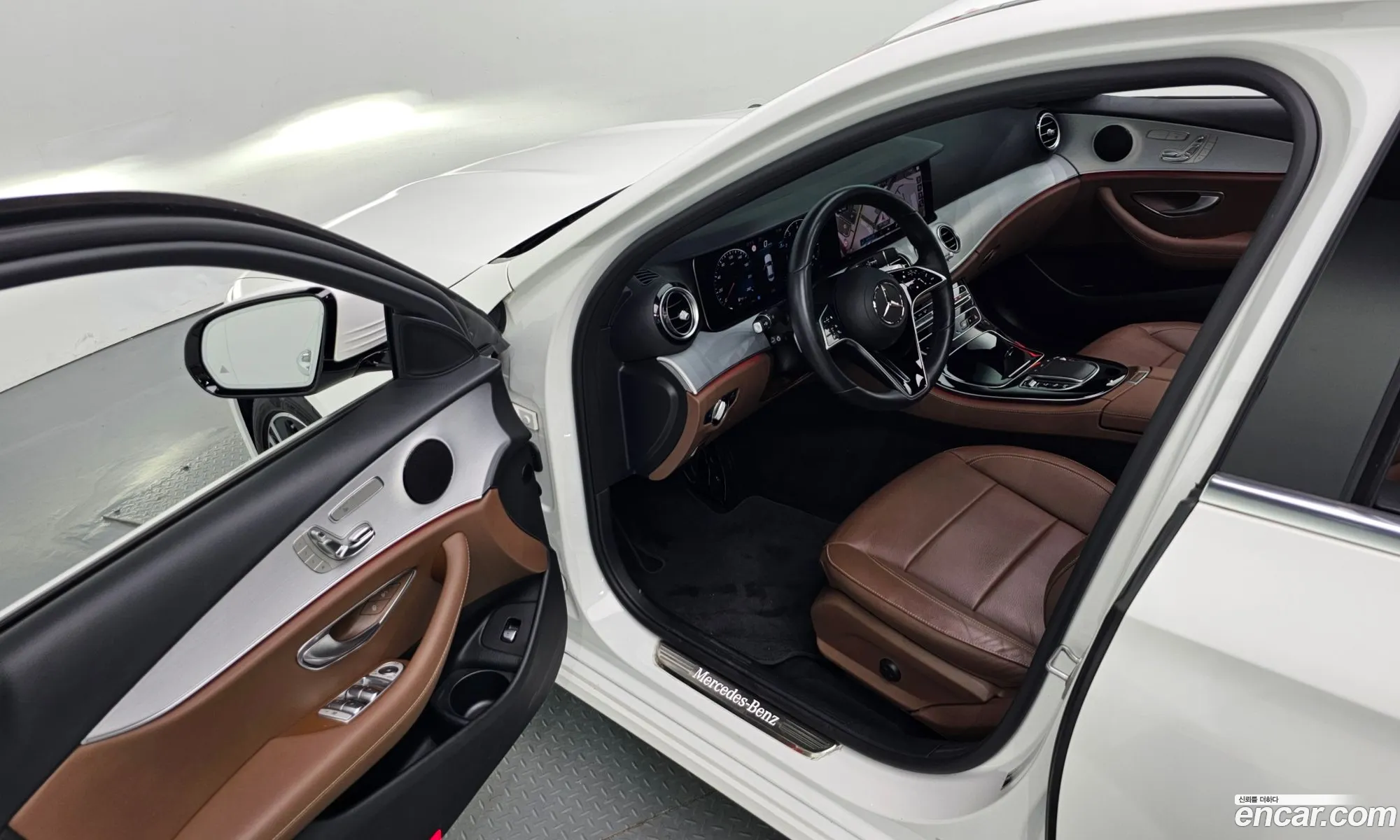 Mercedes-Benz E-Class W213 2021 — 21