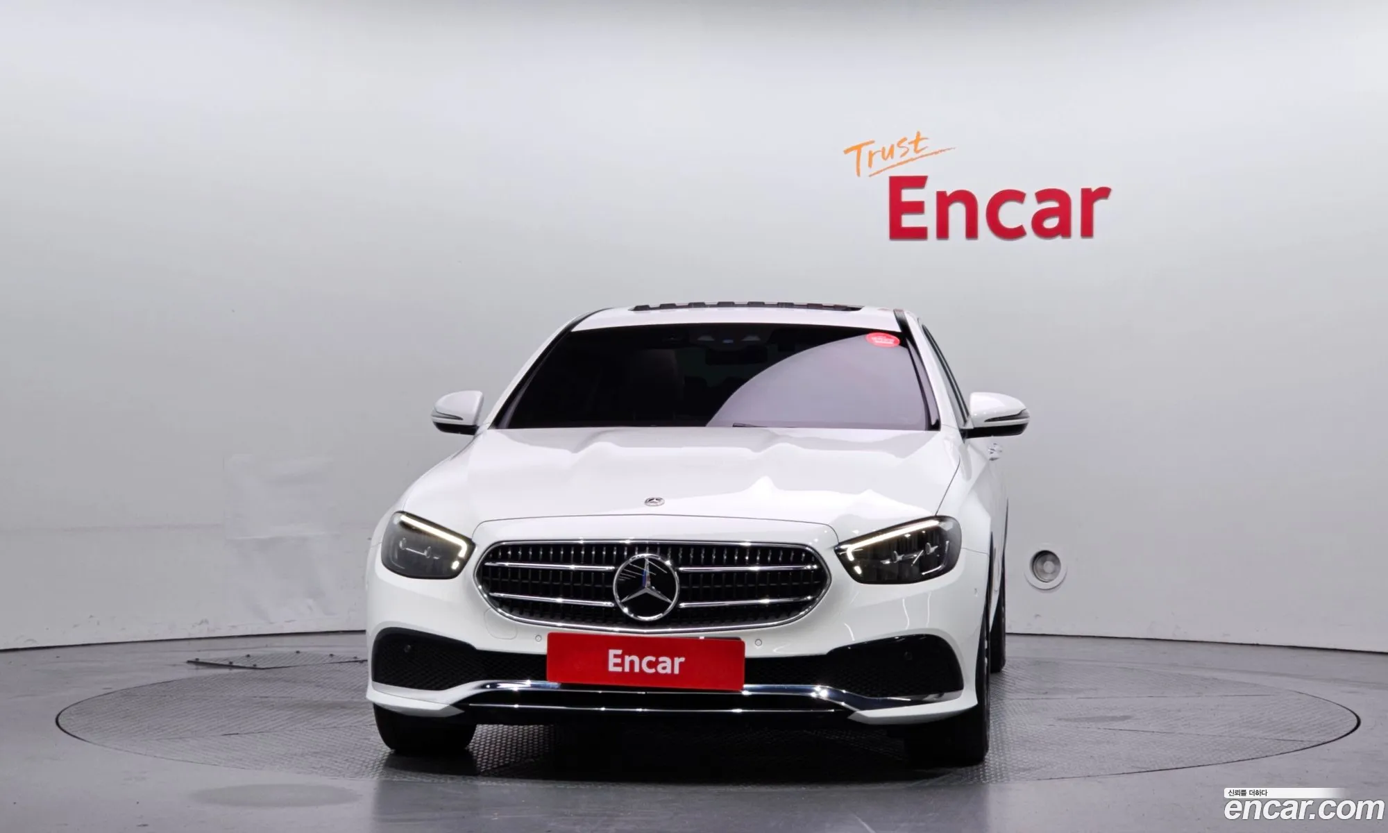 Mercedes-Benz E-Class W213 2021 — 30