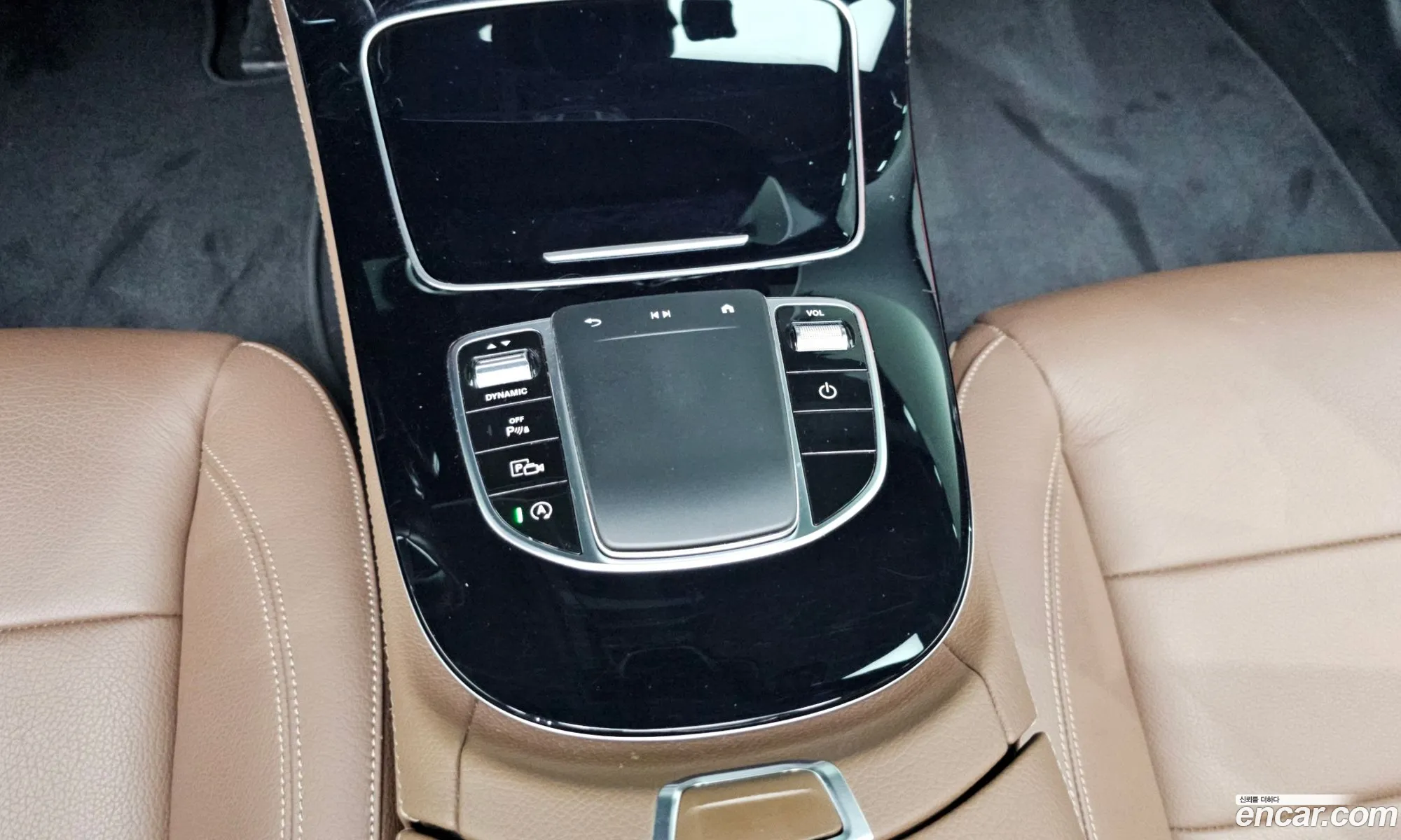 Mercedes-Benz E-Class W213 2021 — 28