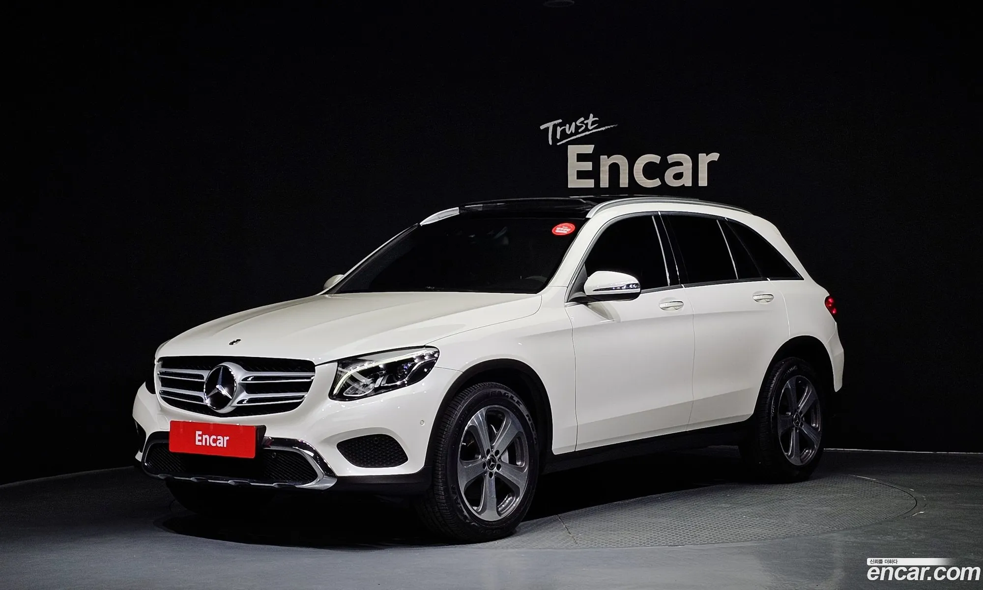 Mercedes-Benz GLC-Class X253 2018 — 13