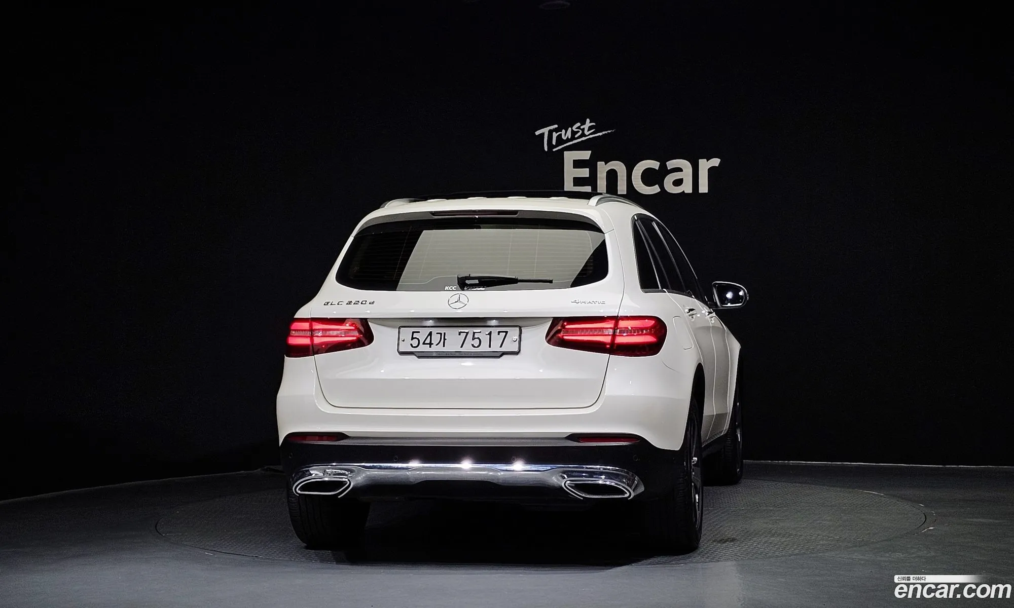 Mercedes-Benz GLC-Class X253 2018 — 25