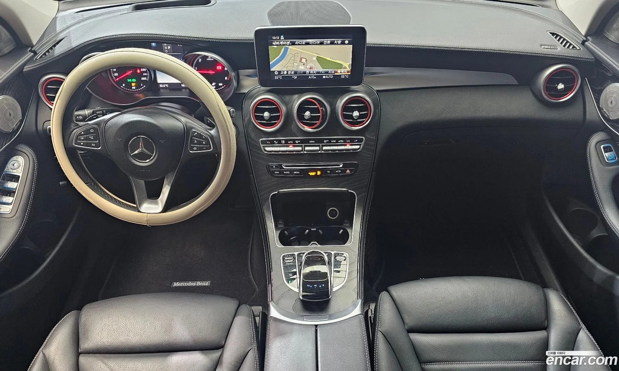 Mercedes-Benz GLC-Class X253 2018 — 26