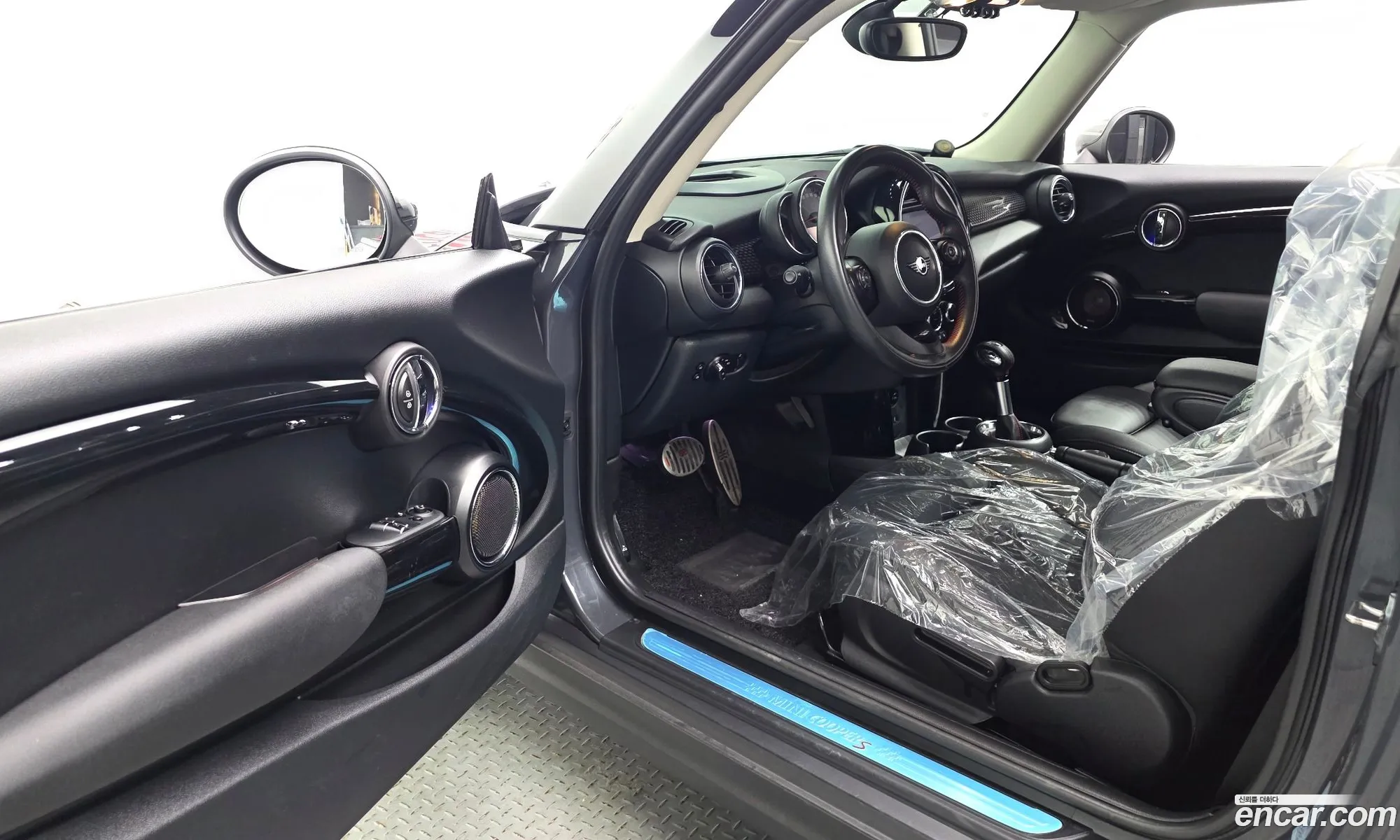 Mini Cooper S 2019 WMWXP7107KT878900 — 11