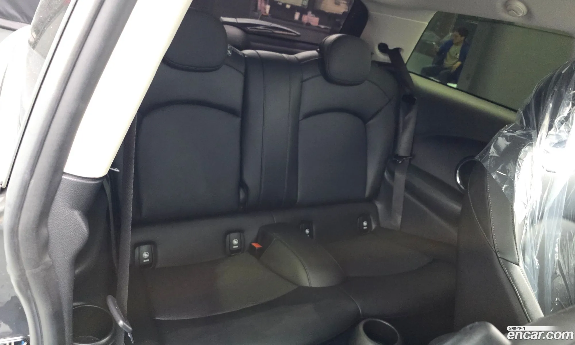 Mini Cooper S 2019 WMWXP7107KT878900 — 16