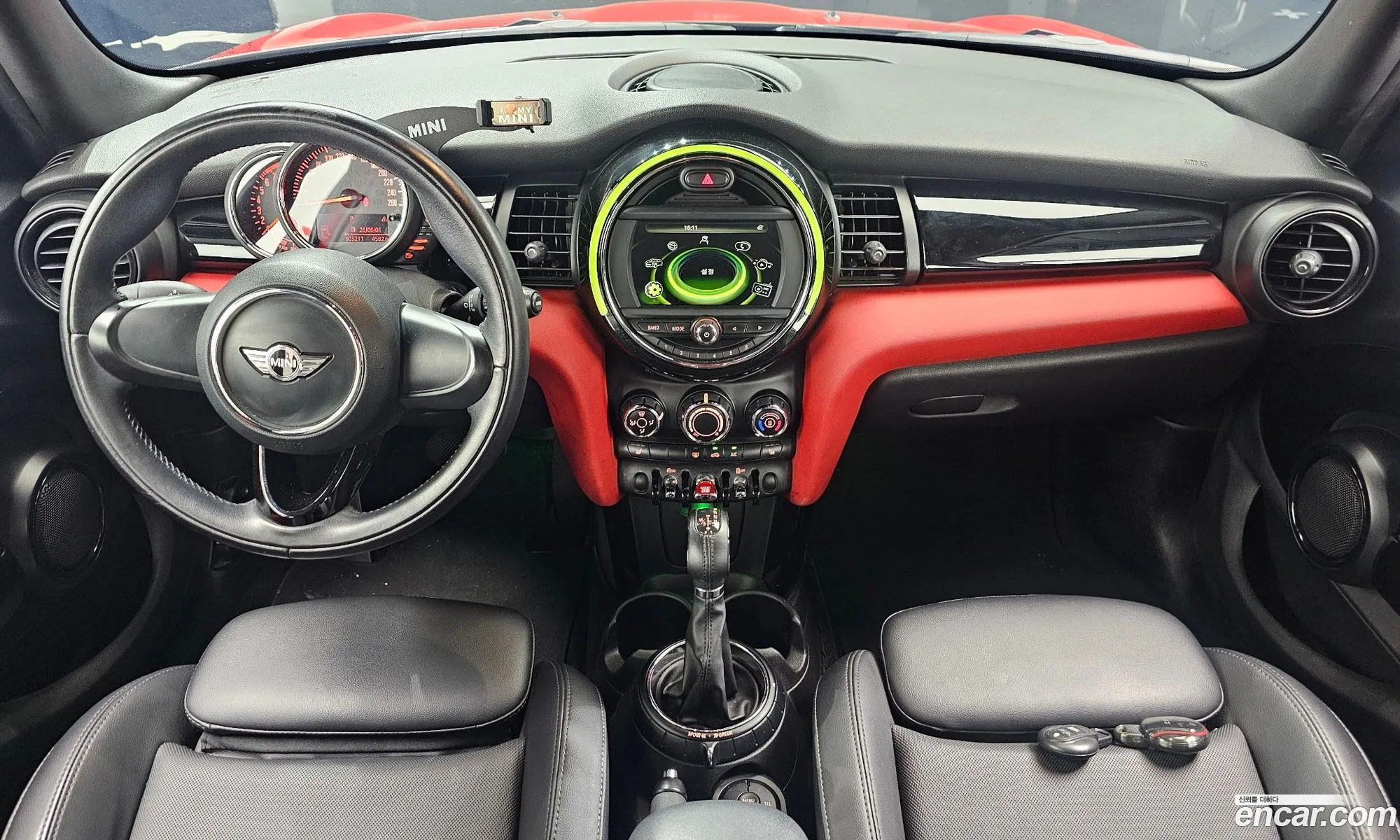 Mini Cooper 2017 WMWXU1101J2G05822 — 9