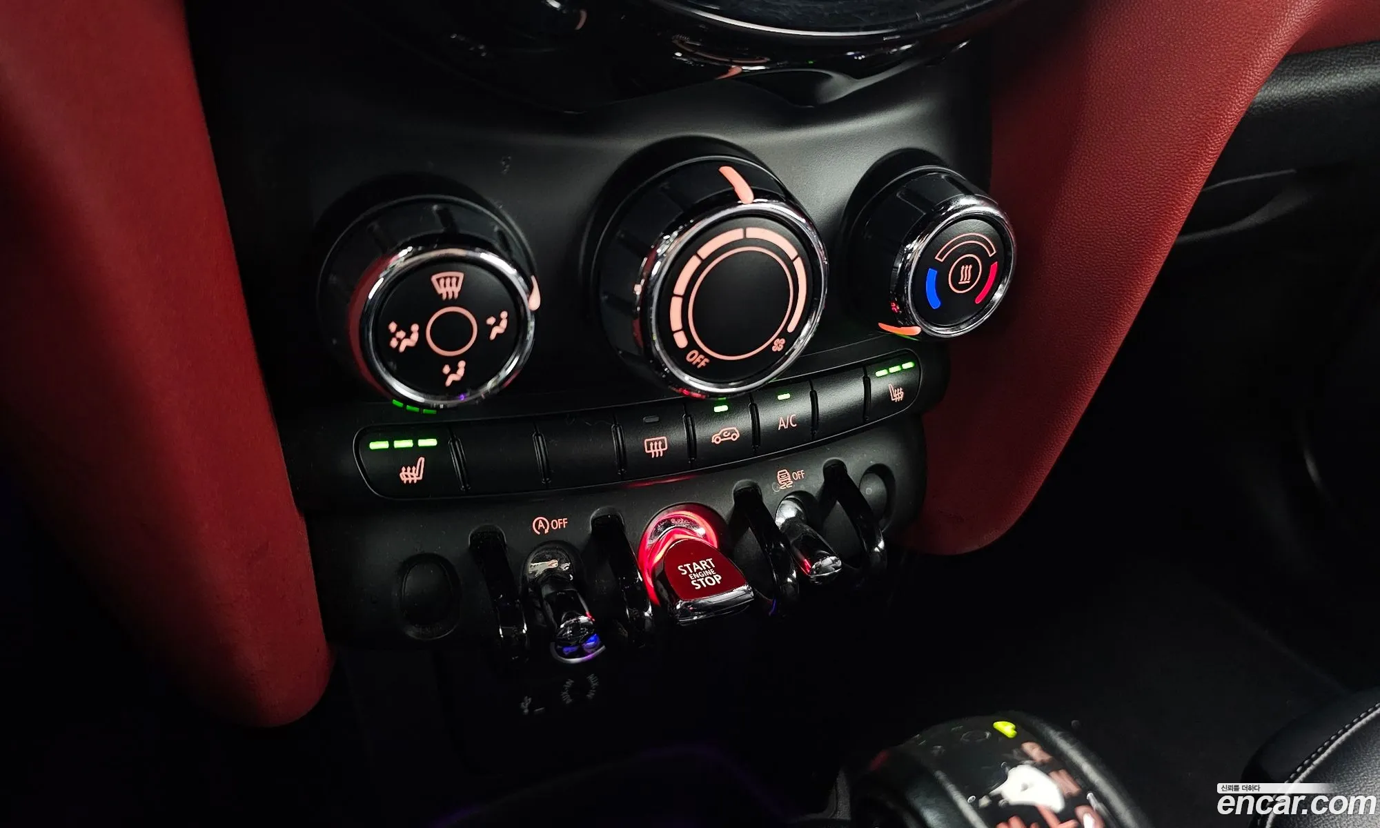 Mini Cooper 2017 WMWXU1101J2G05822 — 17