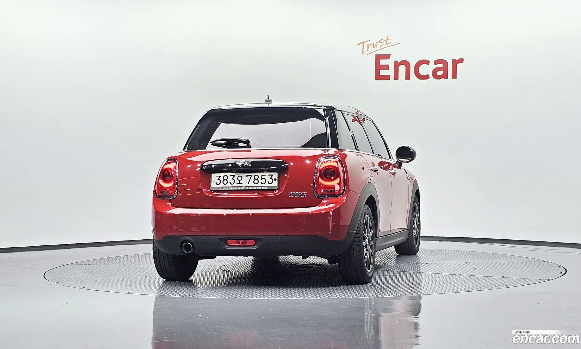 Mini Cooper 2017 WMWXU1101J2G05822 — 24