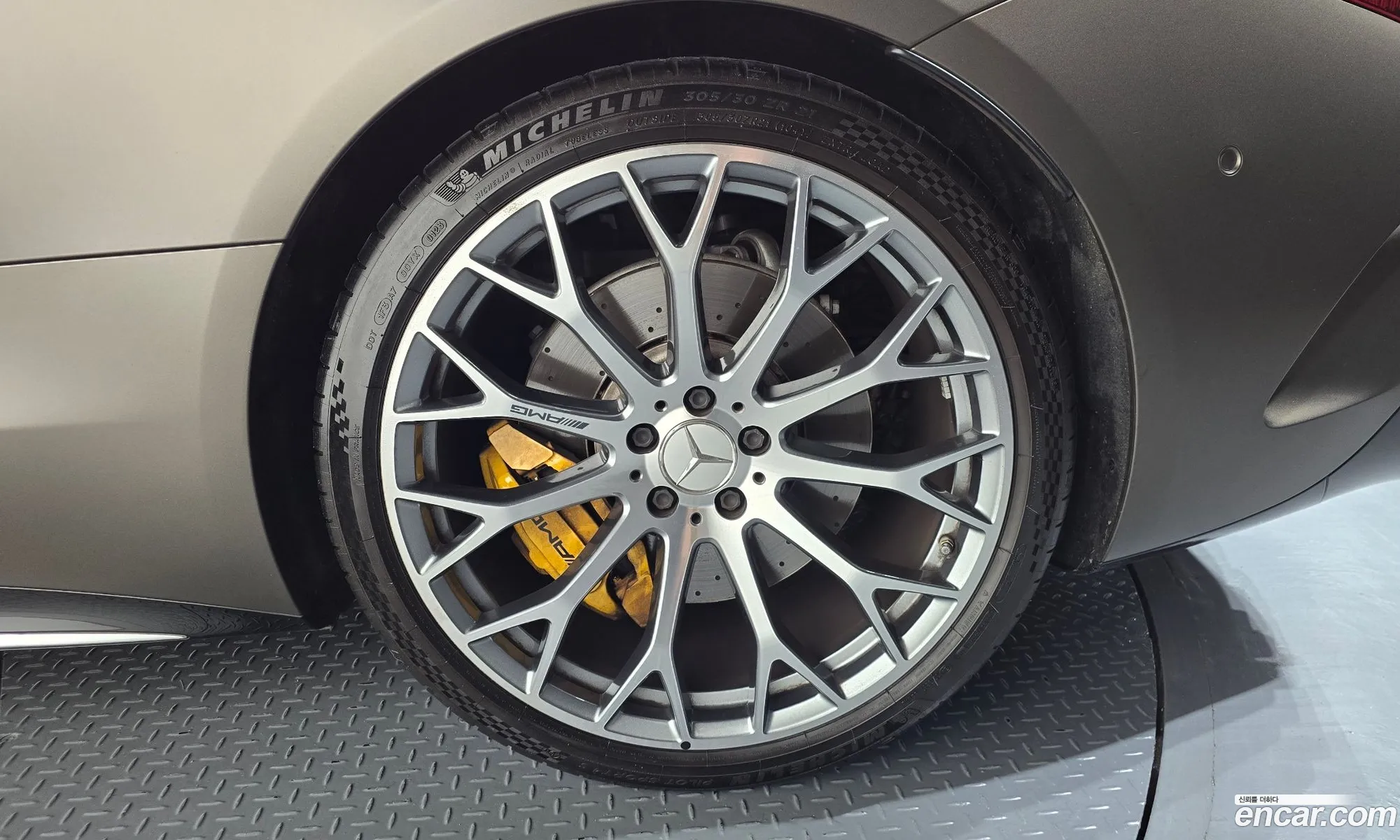 Mercedes-Benz SL-Class R232 2023 — 29