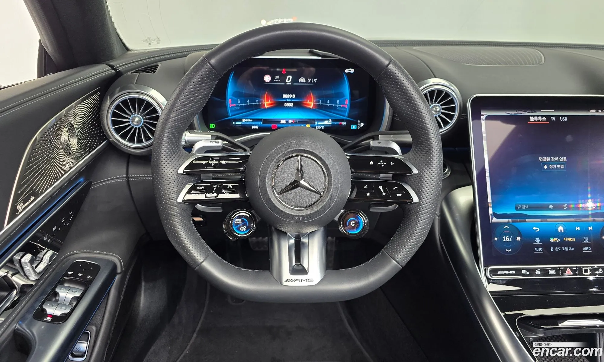Mercedes-Benz SL-Class R232 2023 — 24