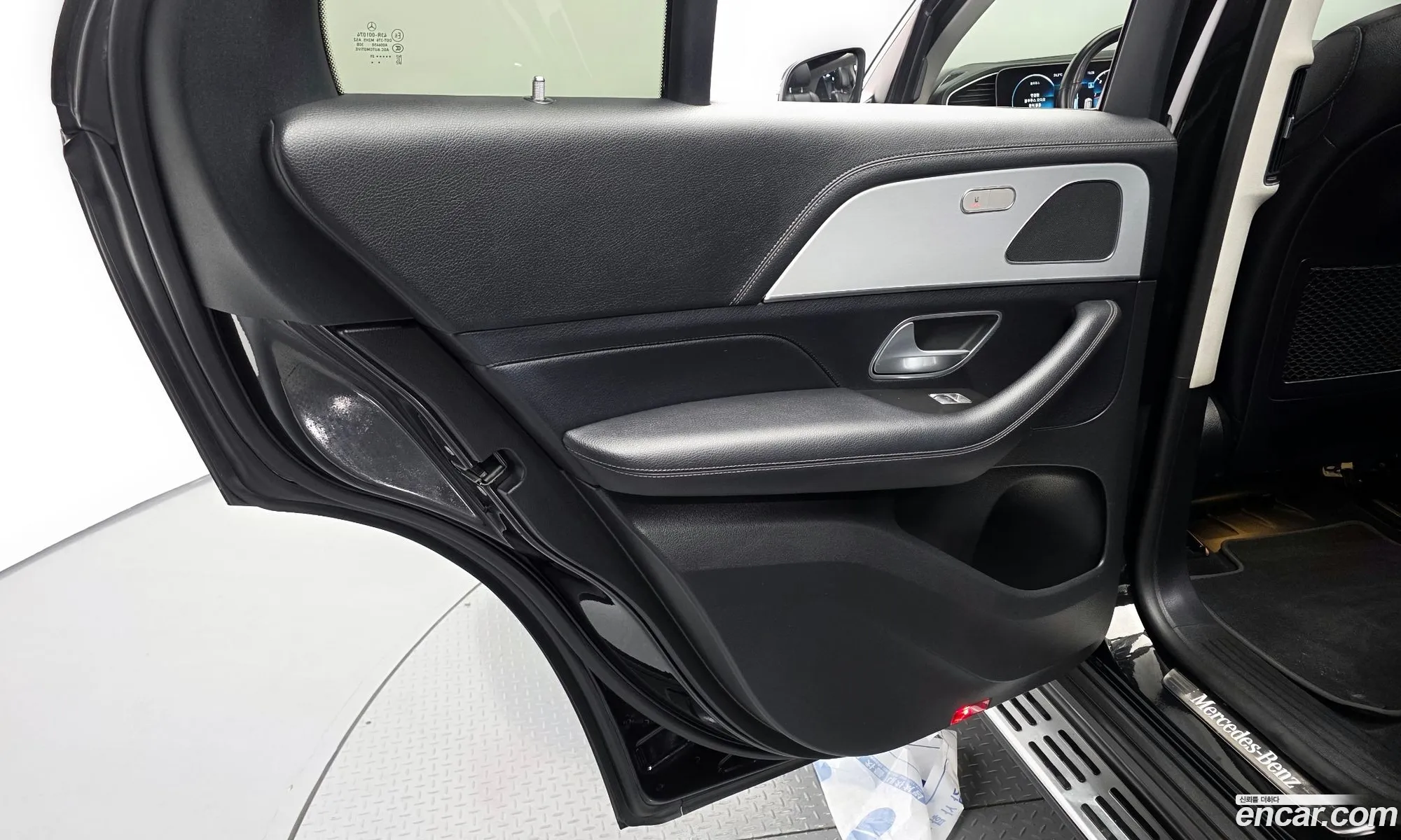 Mercedes-Benz GLE-Class W167 2021 — 29
