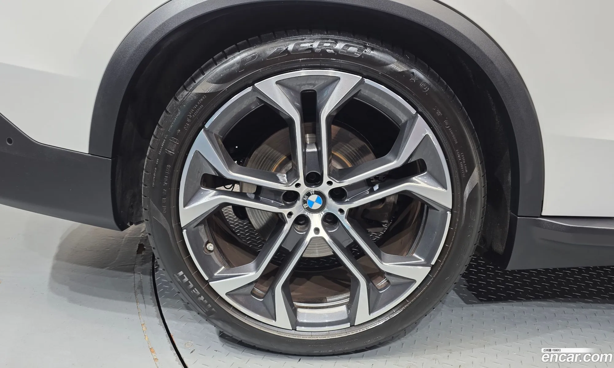 BMW X5 2022 — 9