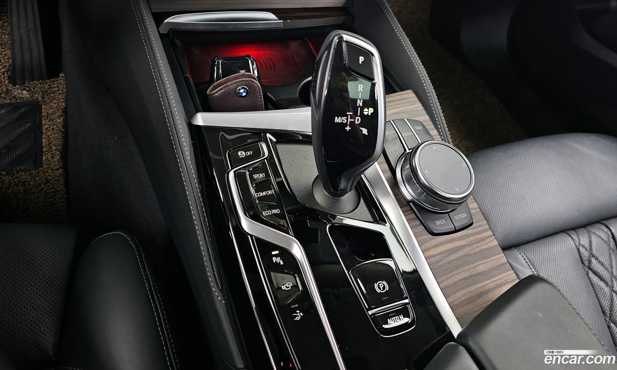 BMW 6 Series GT 2023 — 19