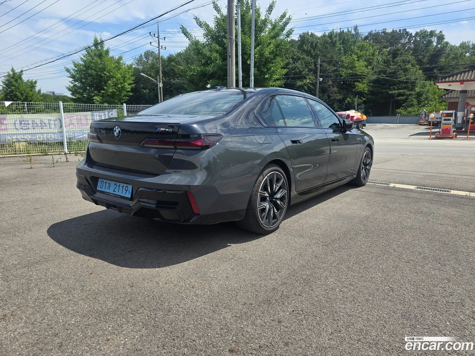 BMW i7 2025 — 8