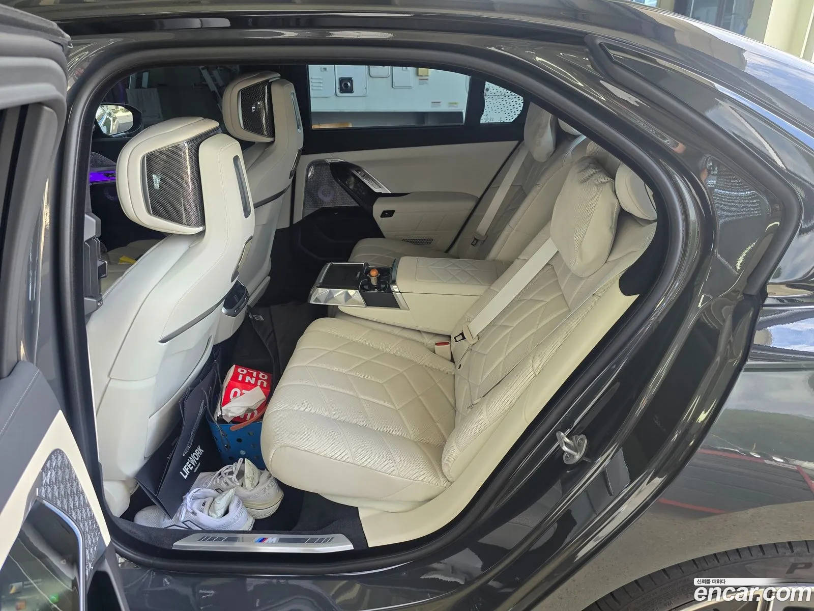 BMW i7 2025 — 6