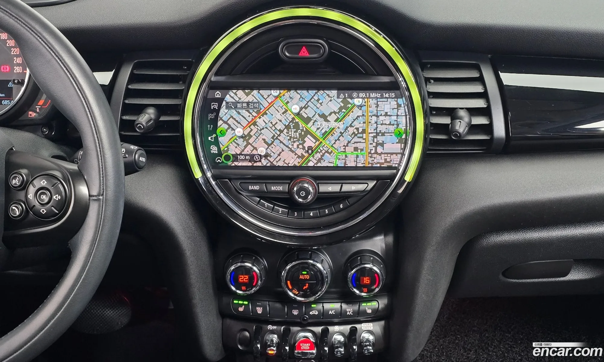 Mini Cooper 2020 — 19