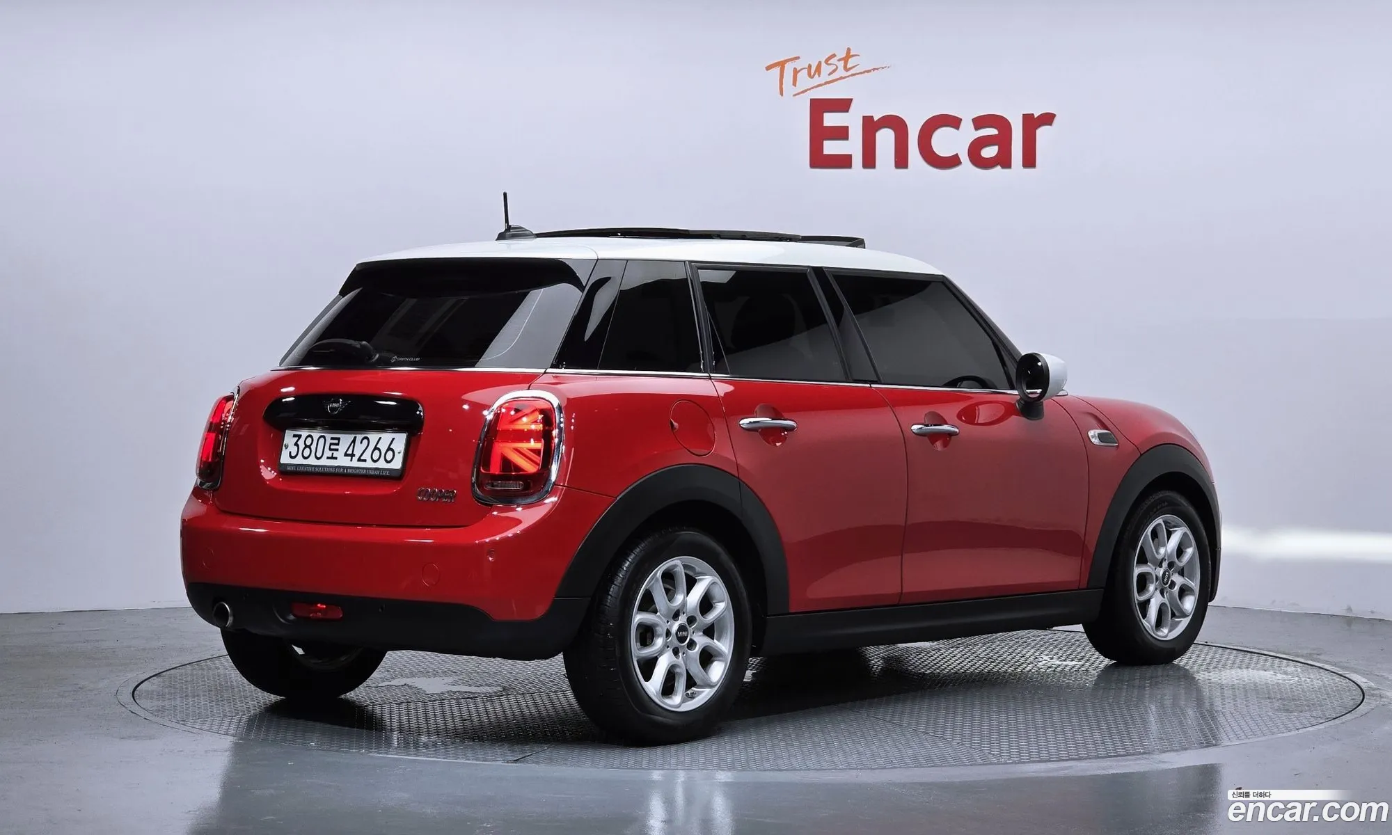 Mini Cooper 2020 — 9