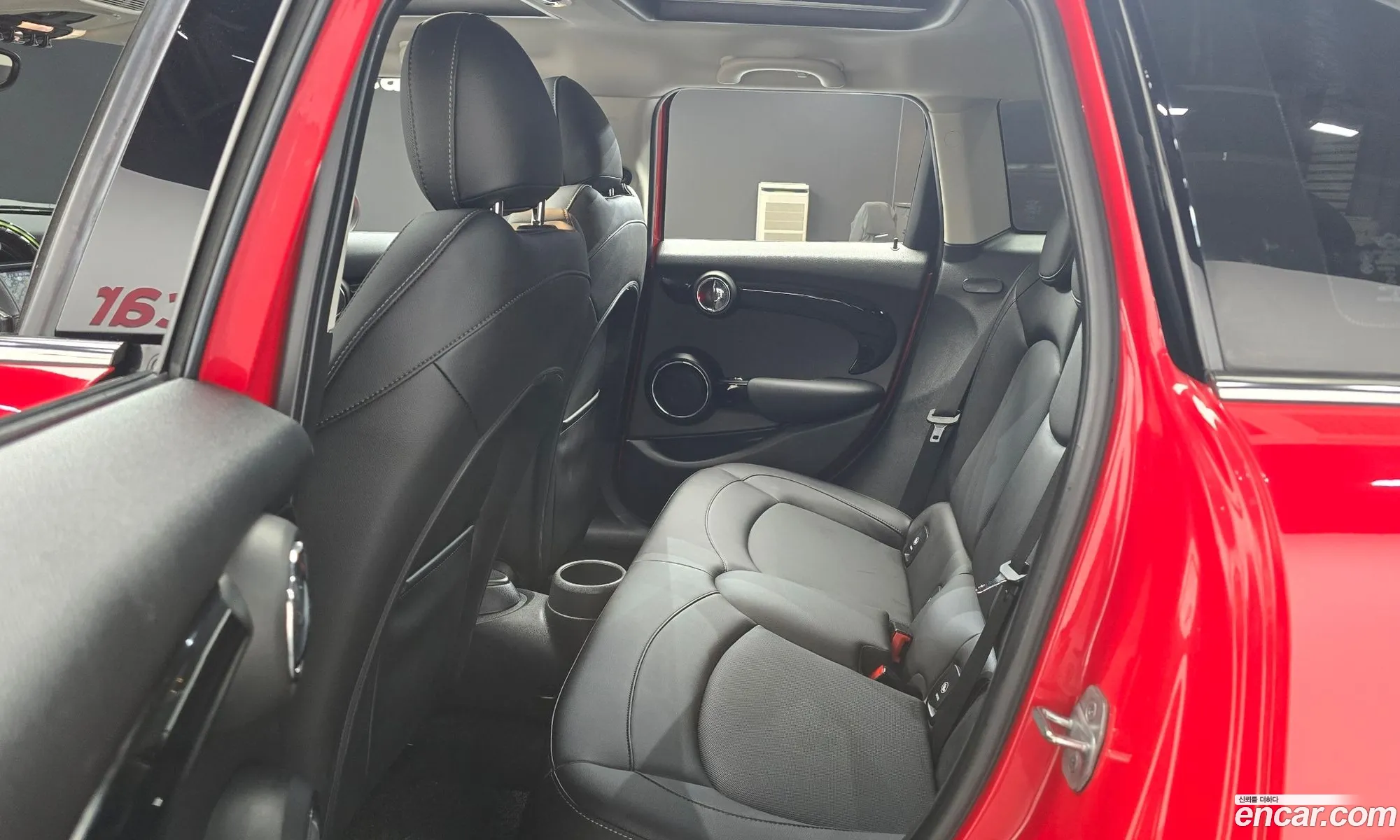 Mini Cooper 2020 — 4
