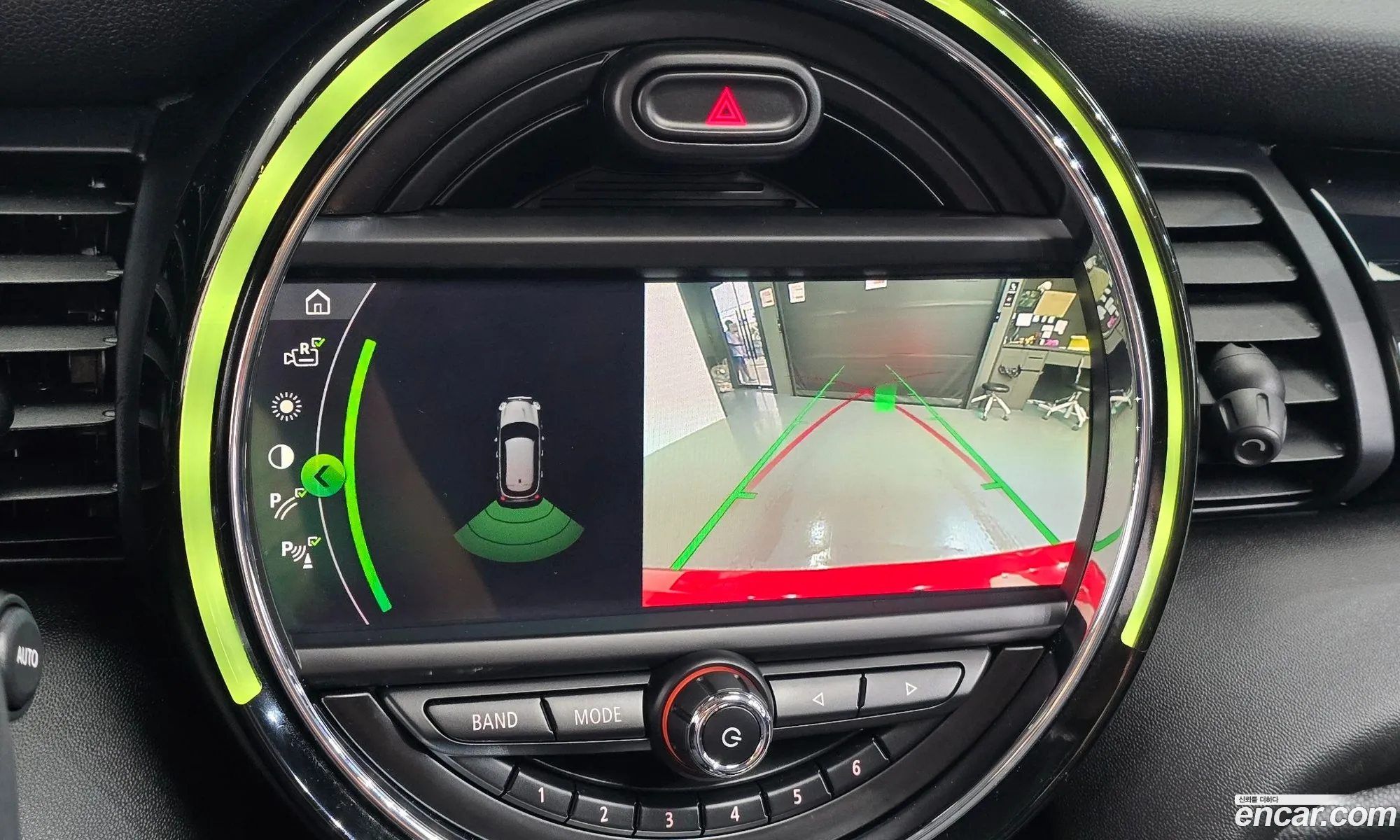 Mini Cooper 2020 — 5