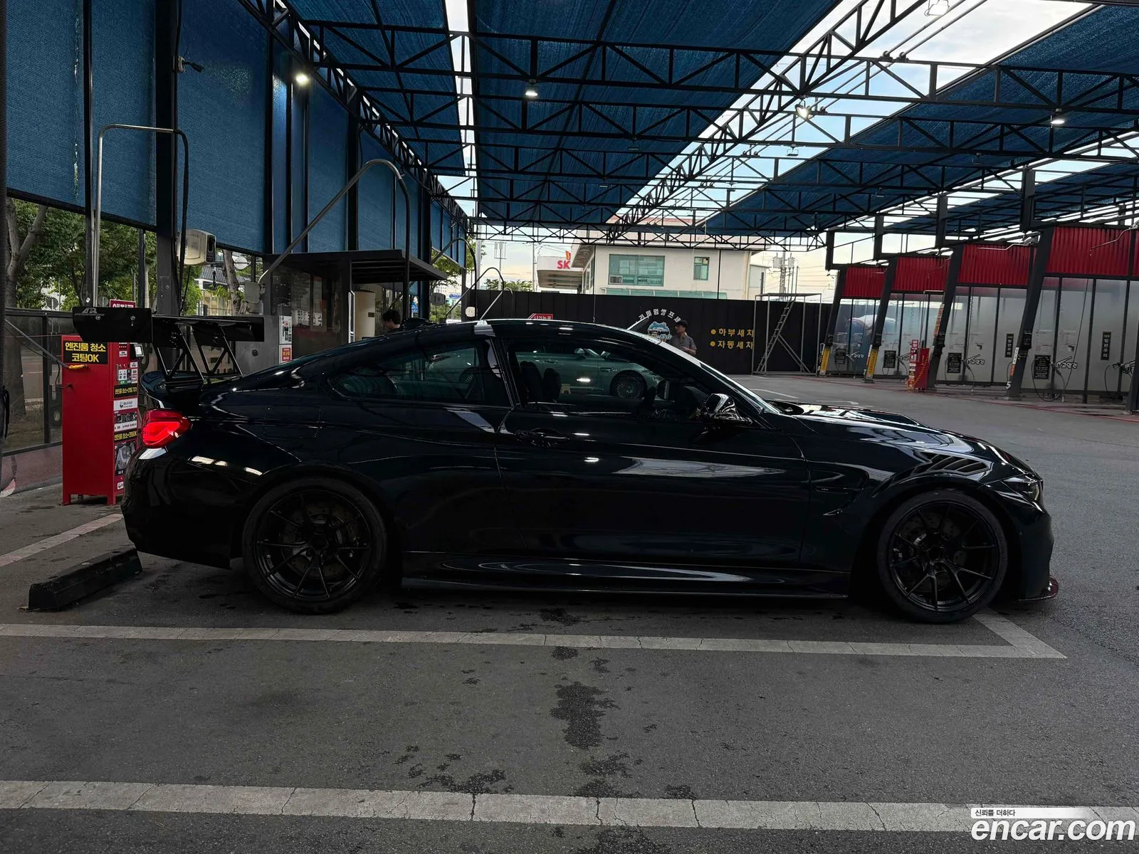 BMW M4 2018 — 9