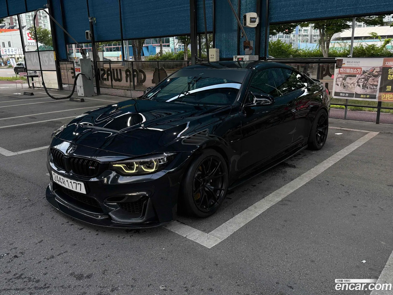BMW M4 2018 — 19