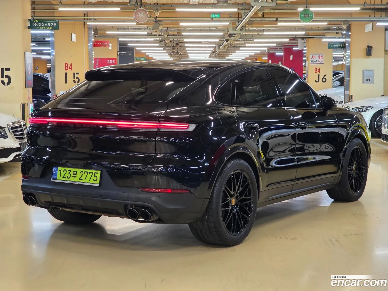 Porsche Cayenne 2024 — 12