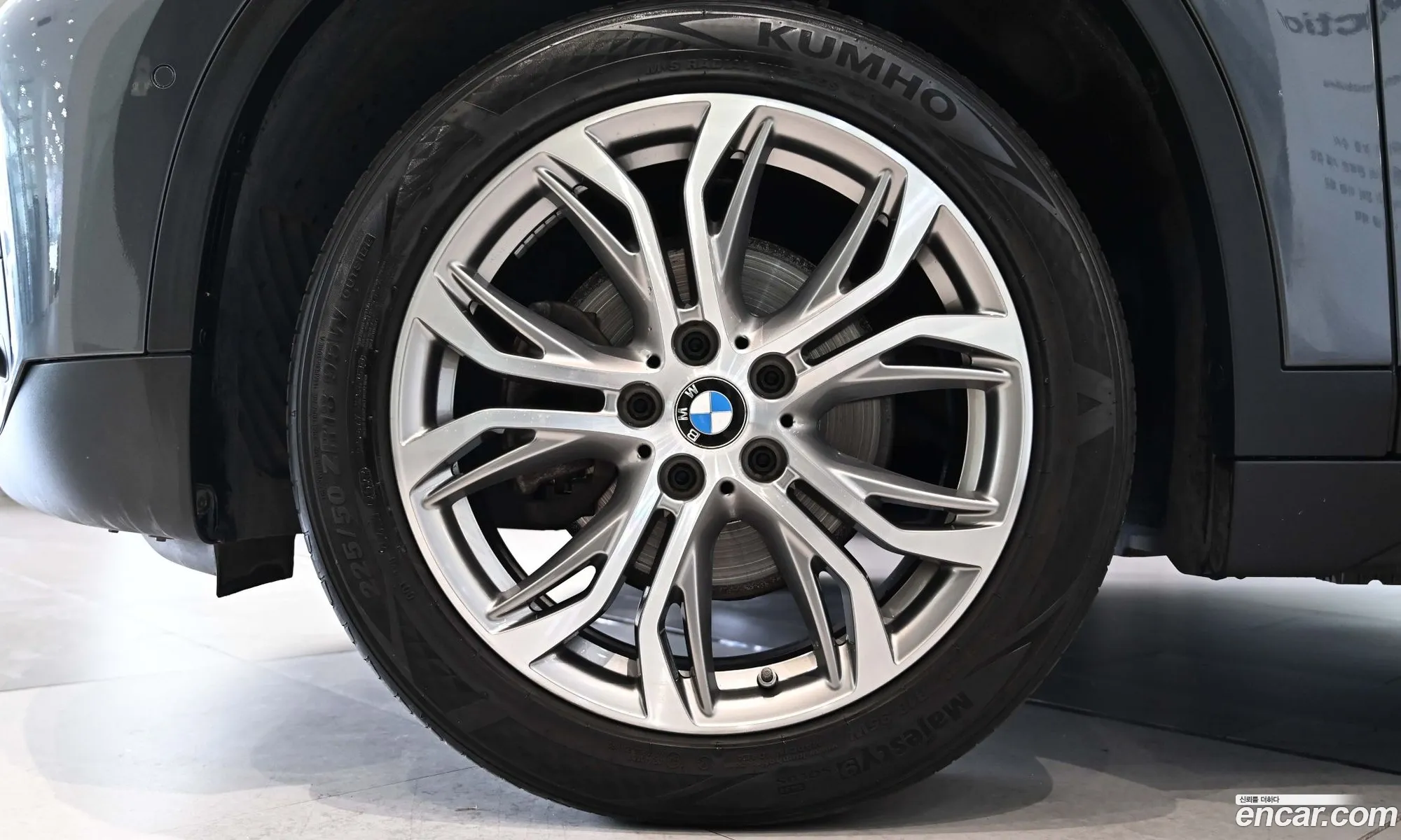 BMW X1 2019 — 5
