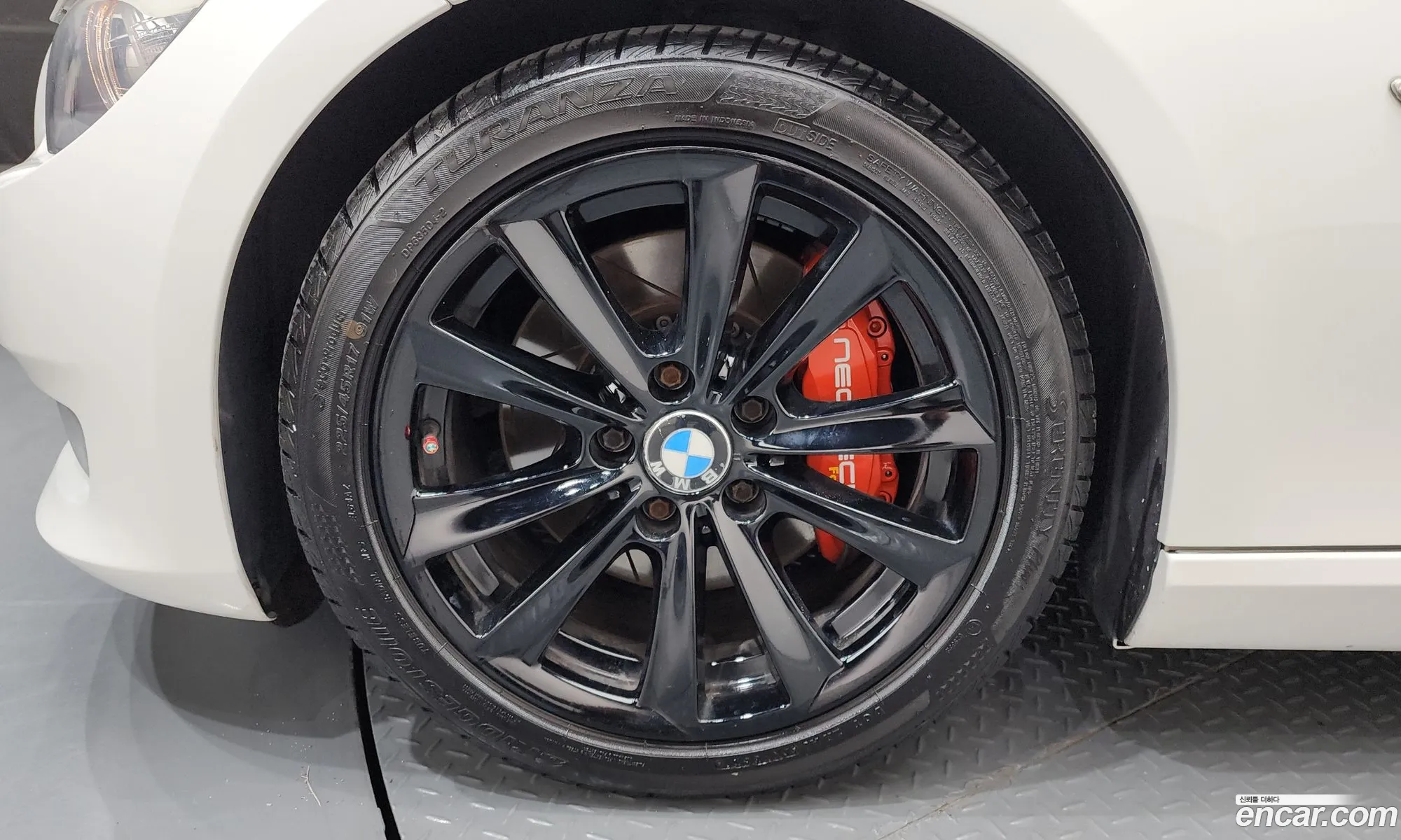 BMW 3 Series 2011 WBADW7102BE456690 — 2
