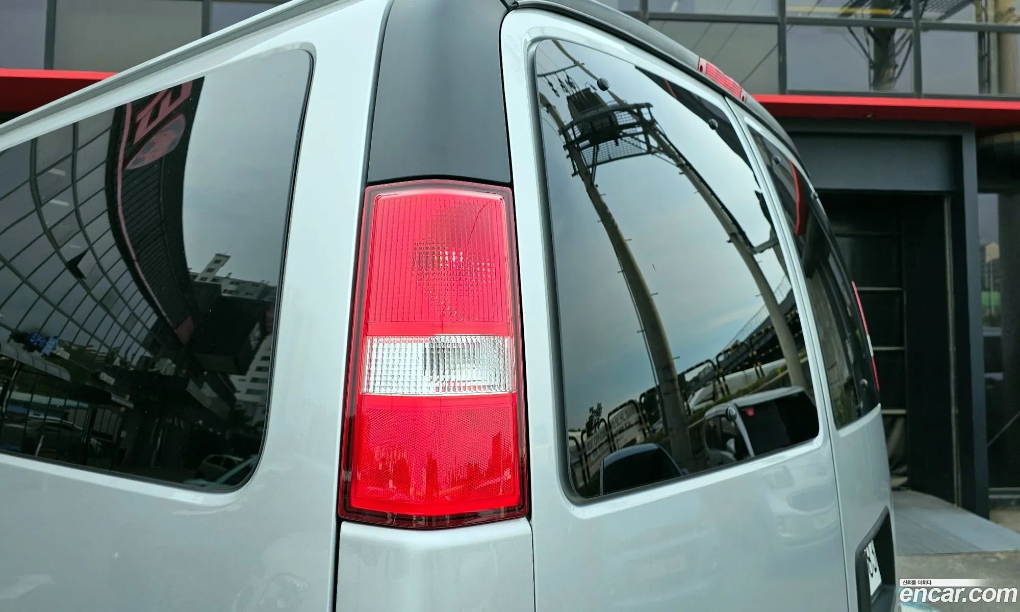 GMC Savana