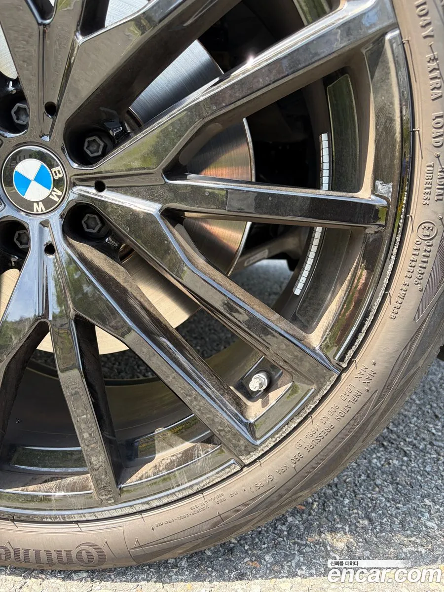BMW X6 2025 — 7