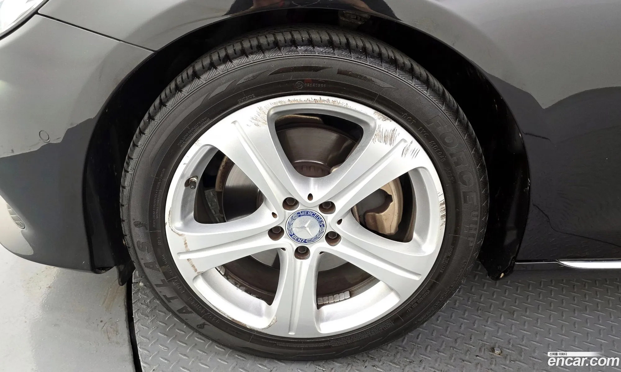 Mercedes-Benz E-Class W213 2017 WDDZF4CB5HA111679 — 15