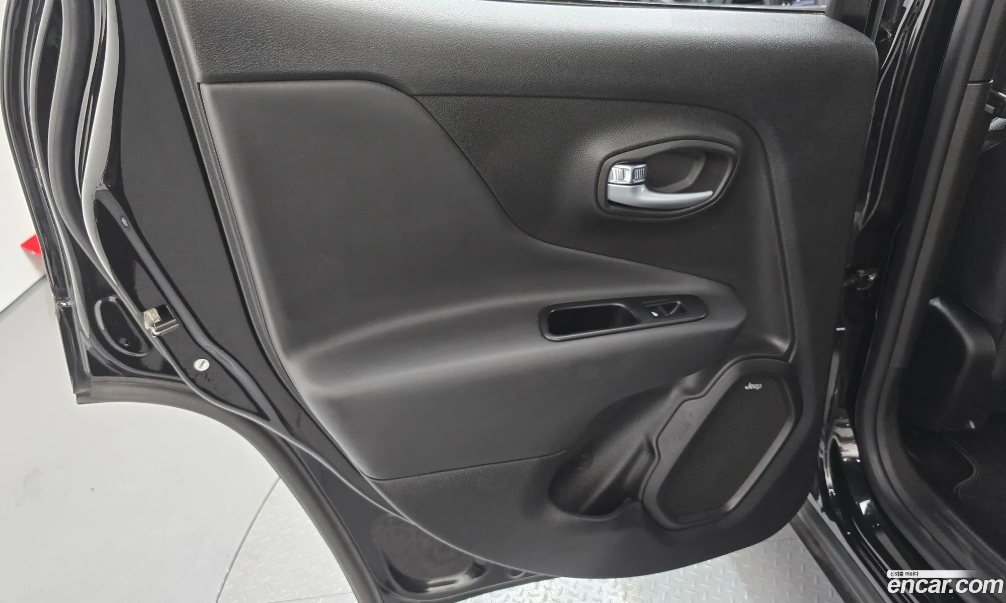 Jeep Renegade 2022 — 2